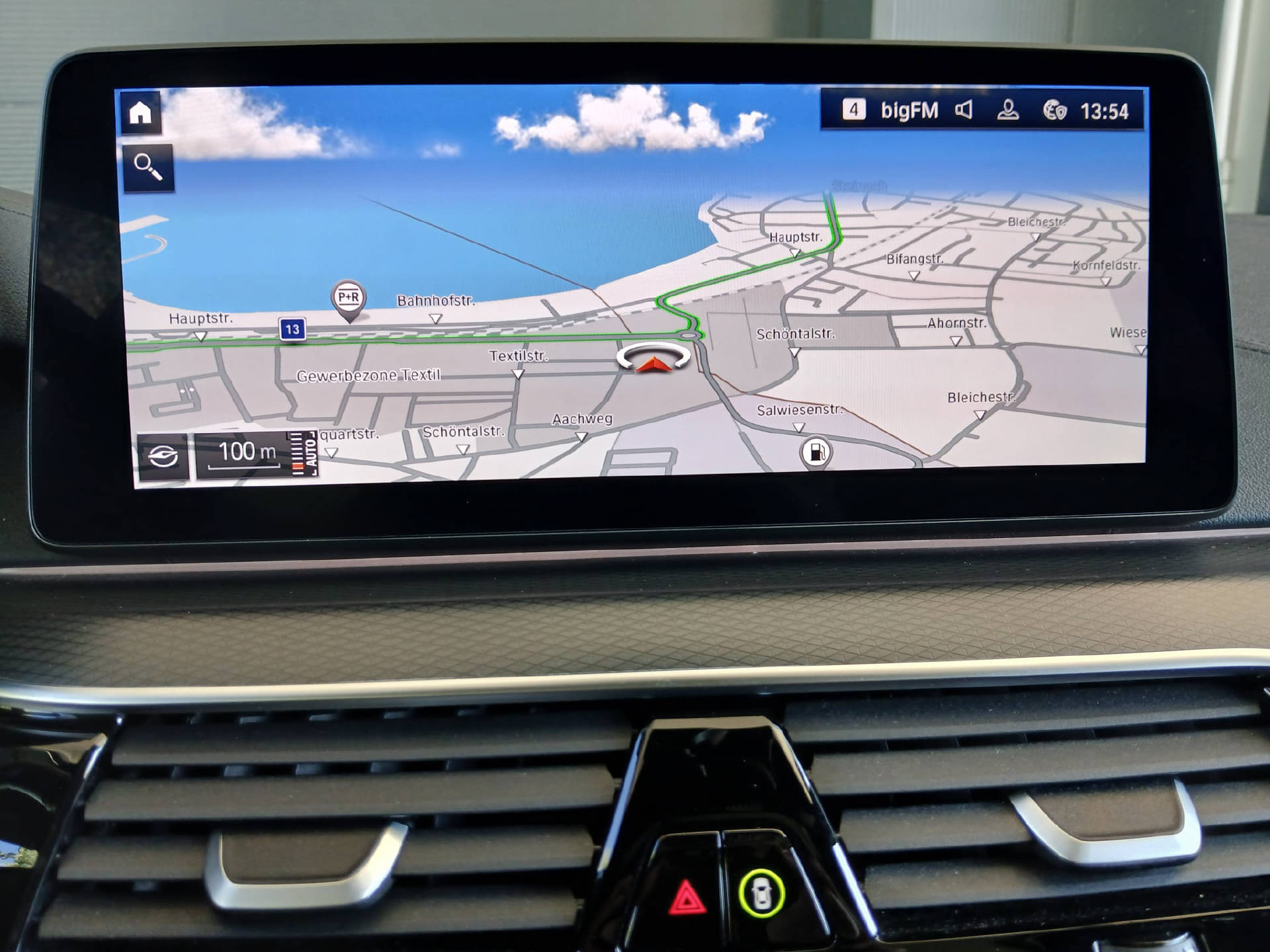 BMW 530d xDrive SAG Touring-11