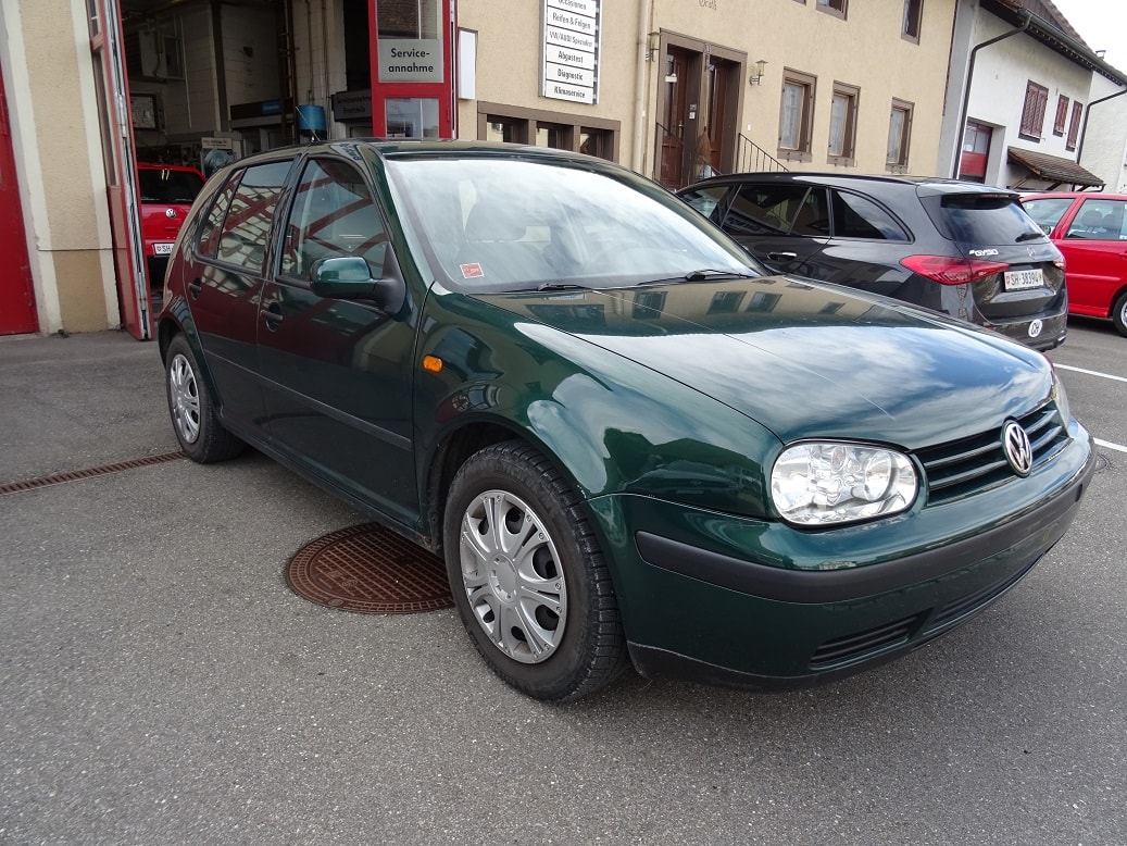VW Golf 1.8 Comfortline - 2