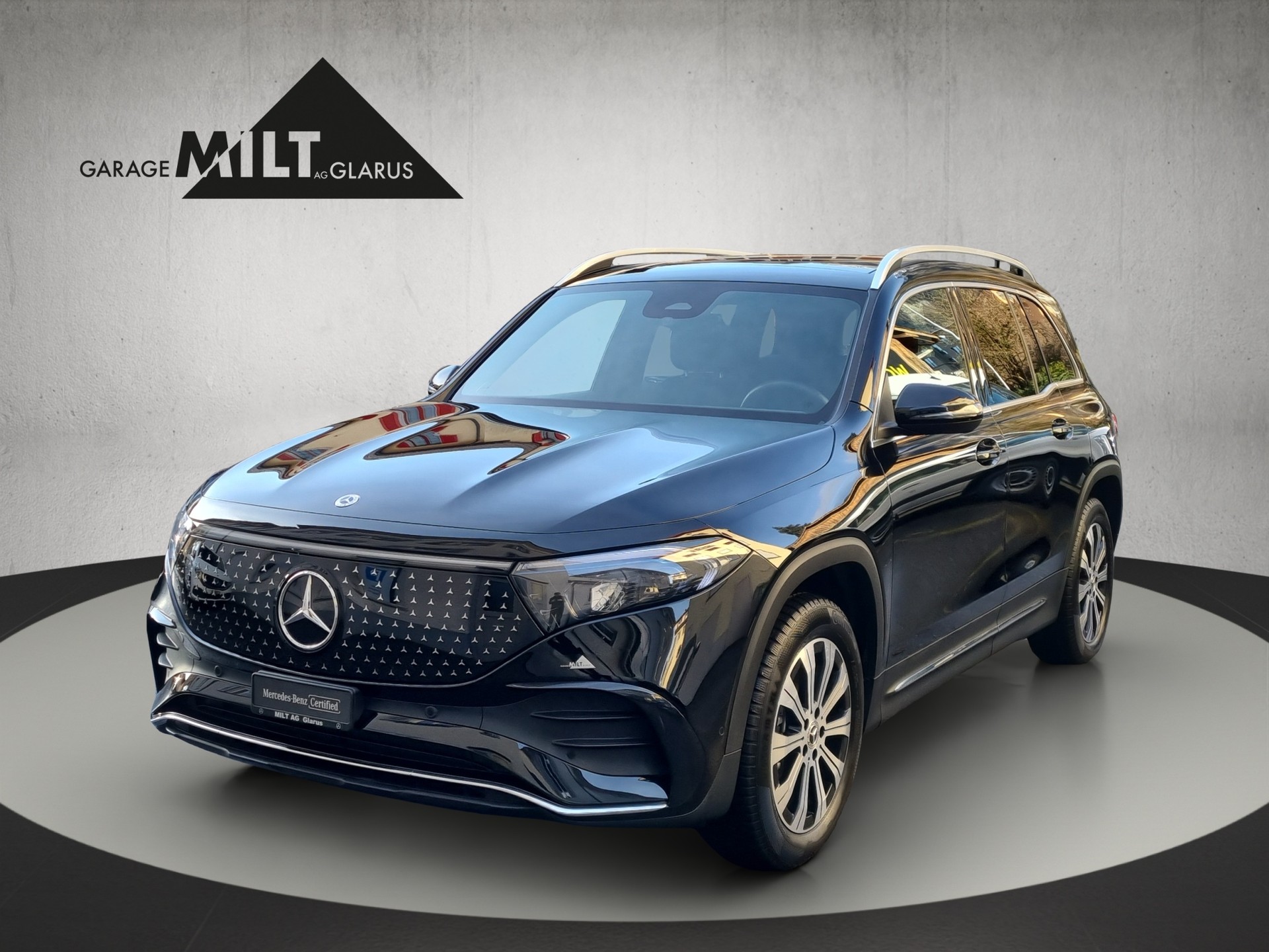 MERCEDES-BENZ EQB 350