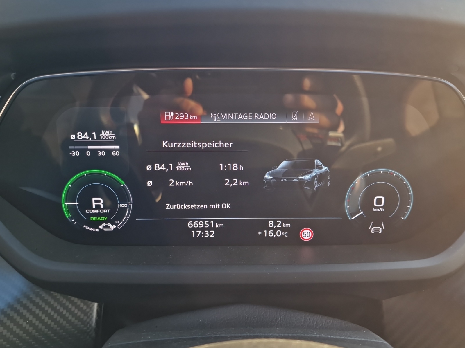 AUDI RS e-tron GT quattro - 8