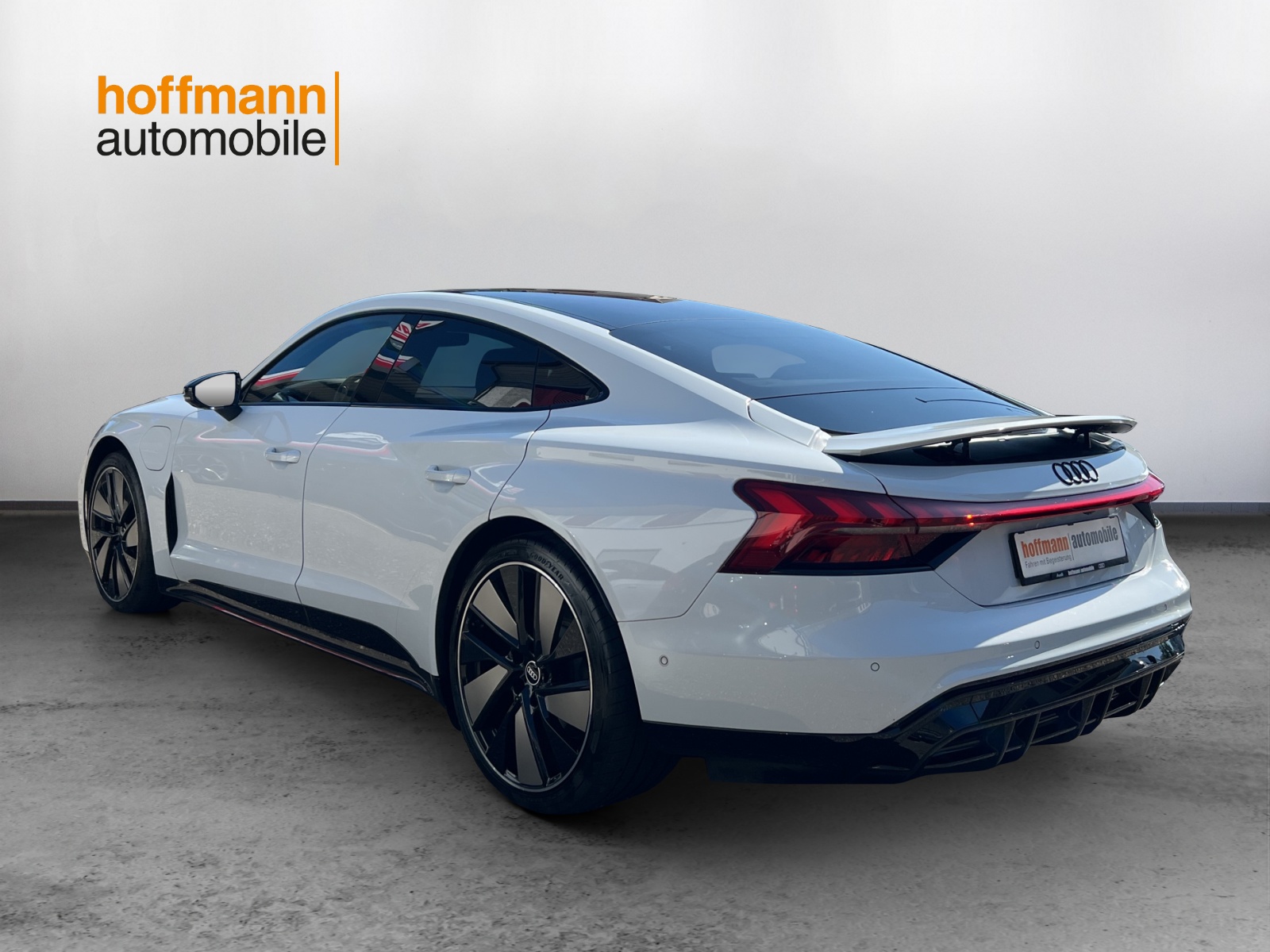 AUDI e-tron GT quattro - 6