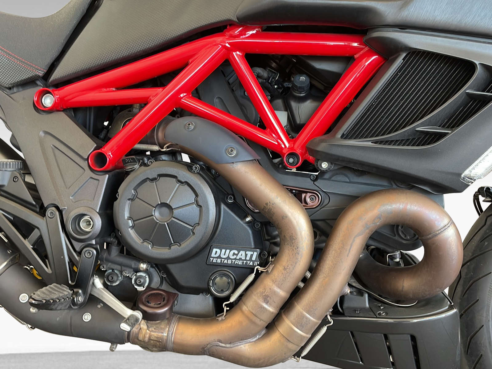 DUCATI 1200 Diavel Carbon ABS - 9