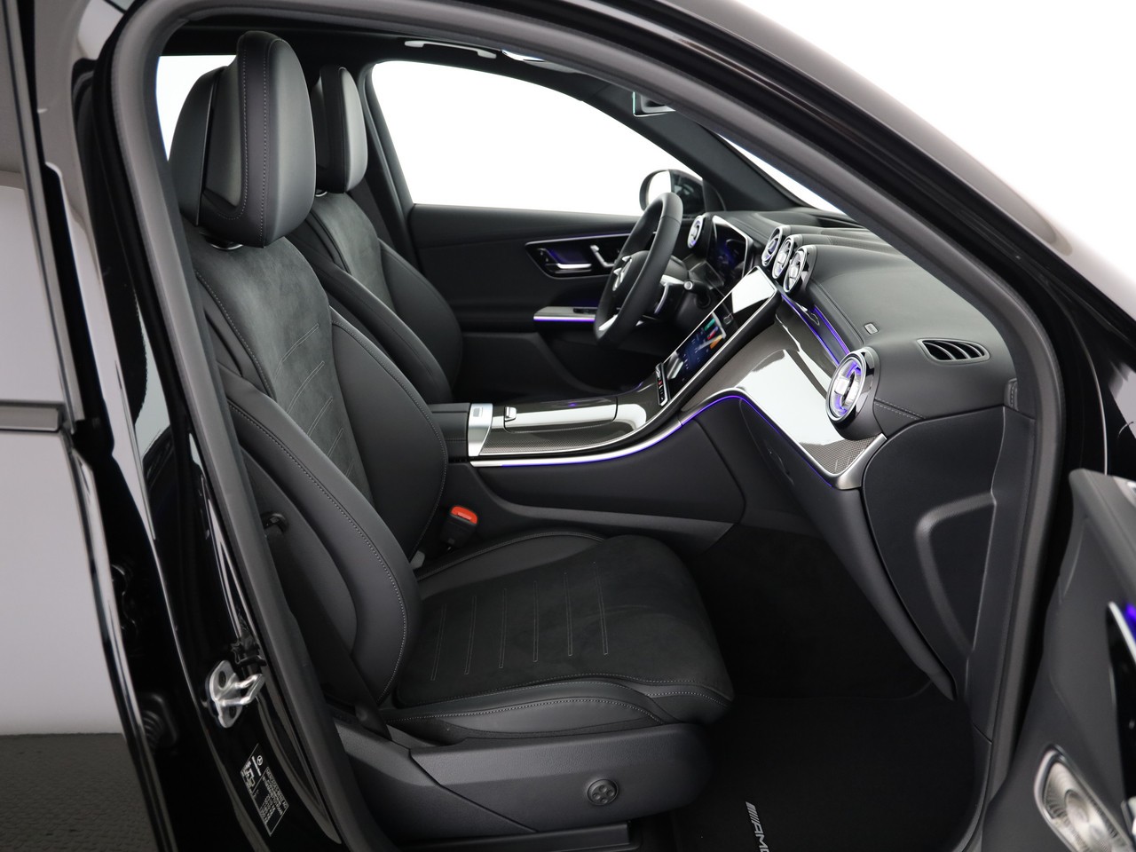 MERCEDES-BENZ GLC 300 4Matic 9G-Tronic - 11