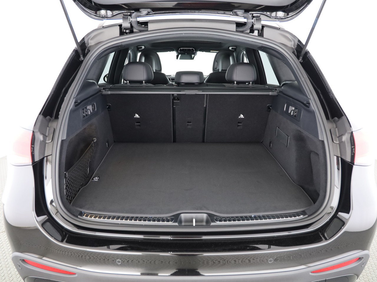 MERCEDES-BENZ GLC 300 4Matic 9G-Tronic - 23