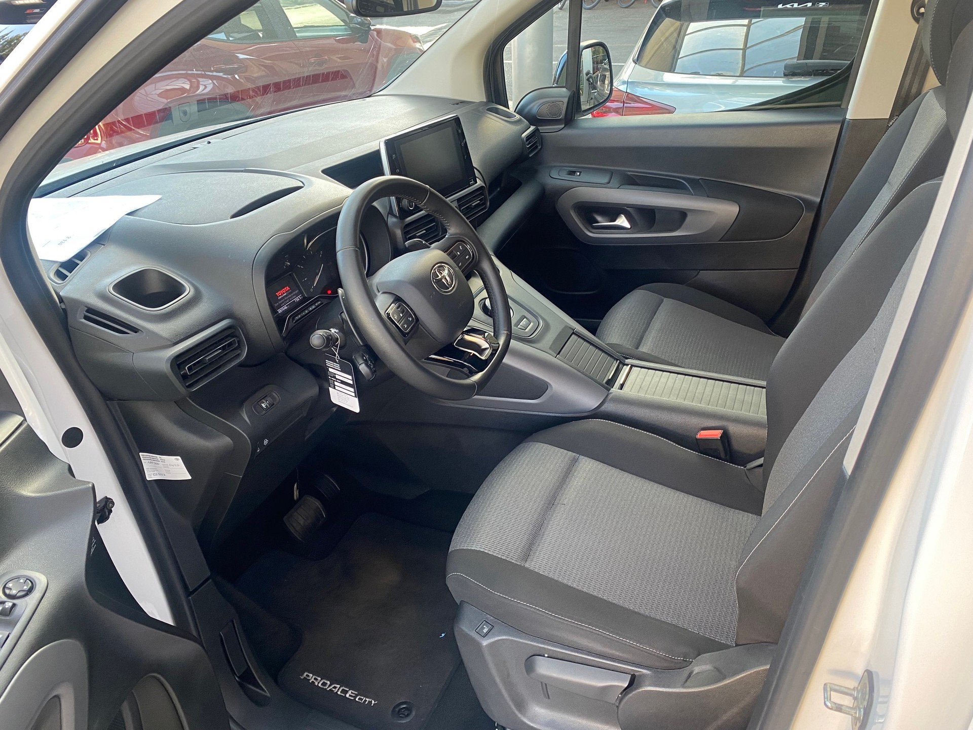 TOYOTA Proace City Verso 1.2 Trend Long Automatik - 5