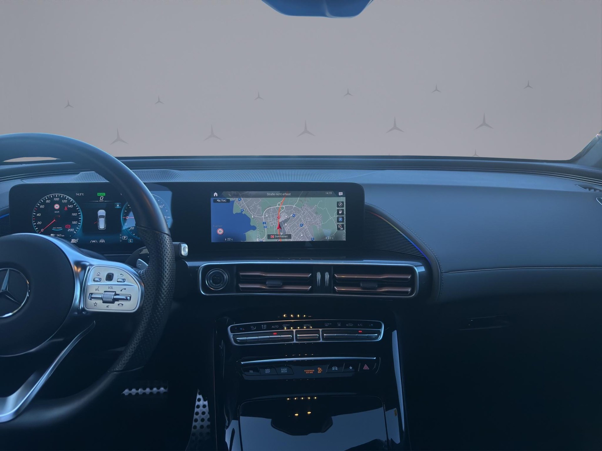 MERCEDES-BENZ EQC 400 AMG Line 4matic - 16