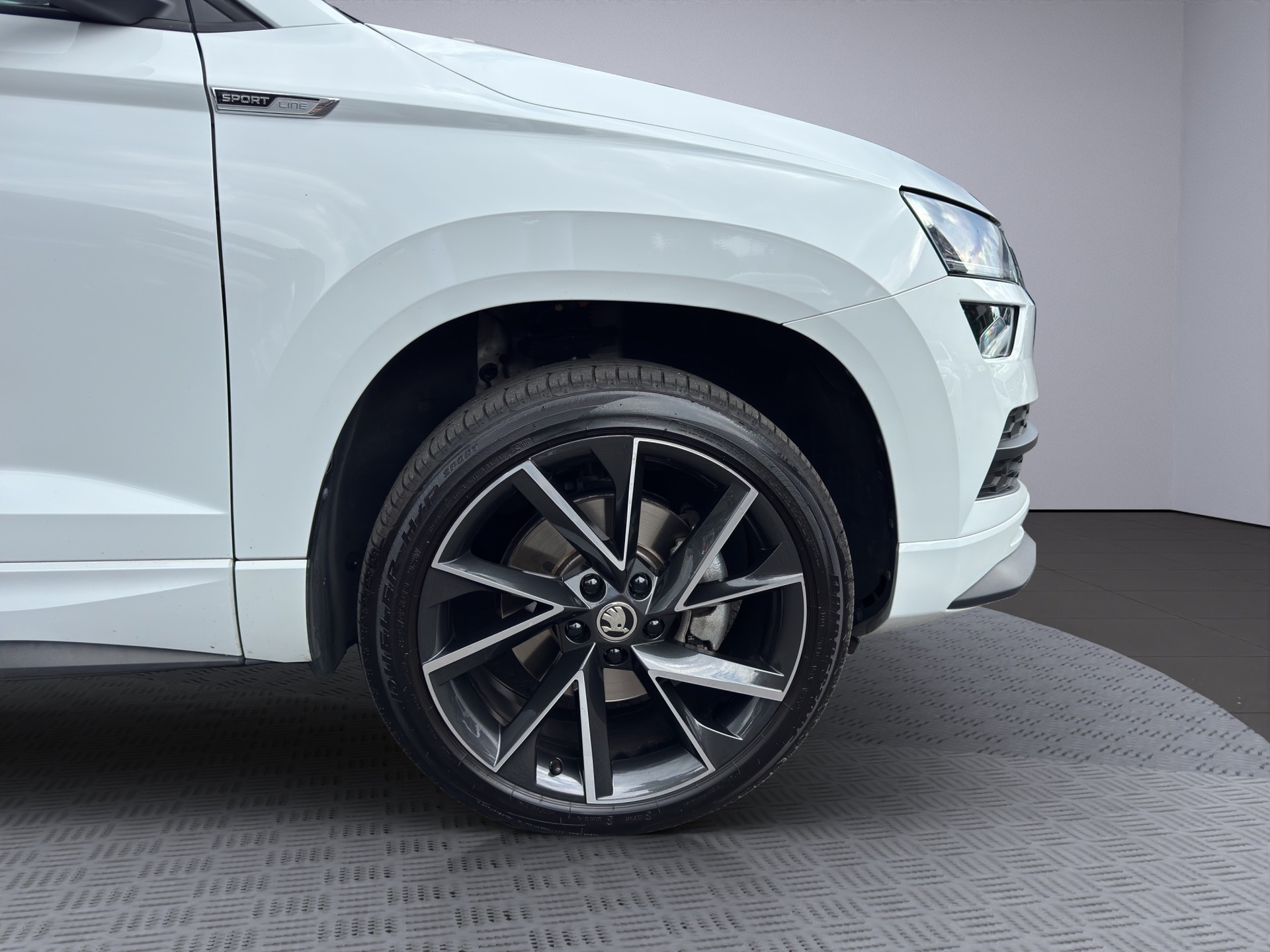 SKODA Karoq 2.0 TSI SportLine 4x4 DSG - 9