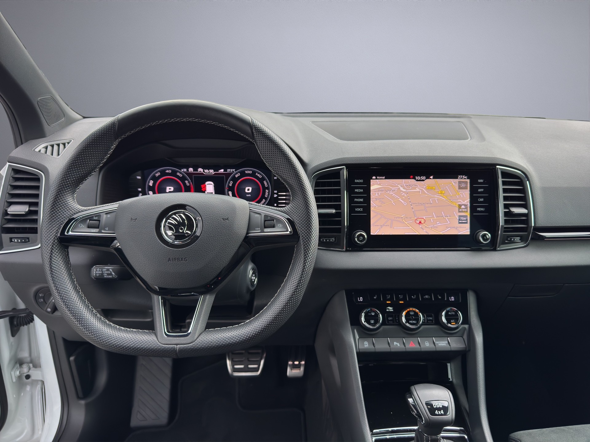 SKODA Karoq 2.0 TSI SportLine 4x4 DSG - 13