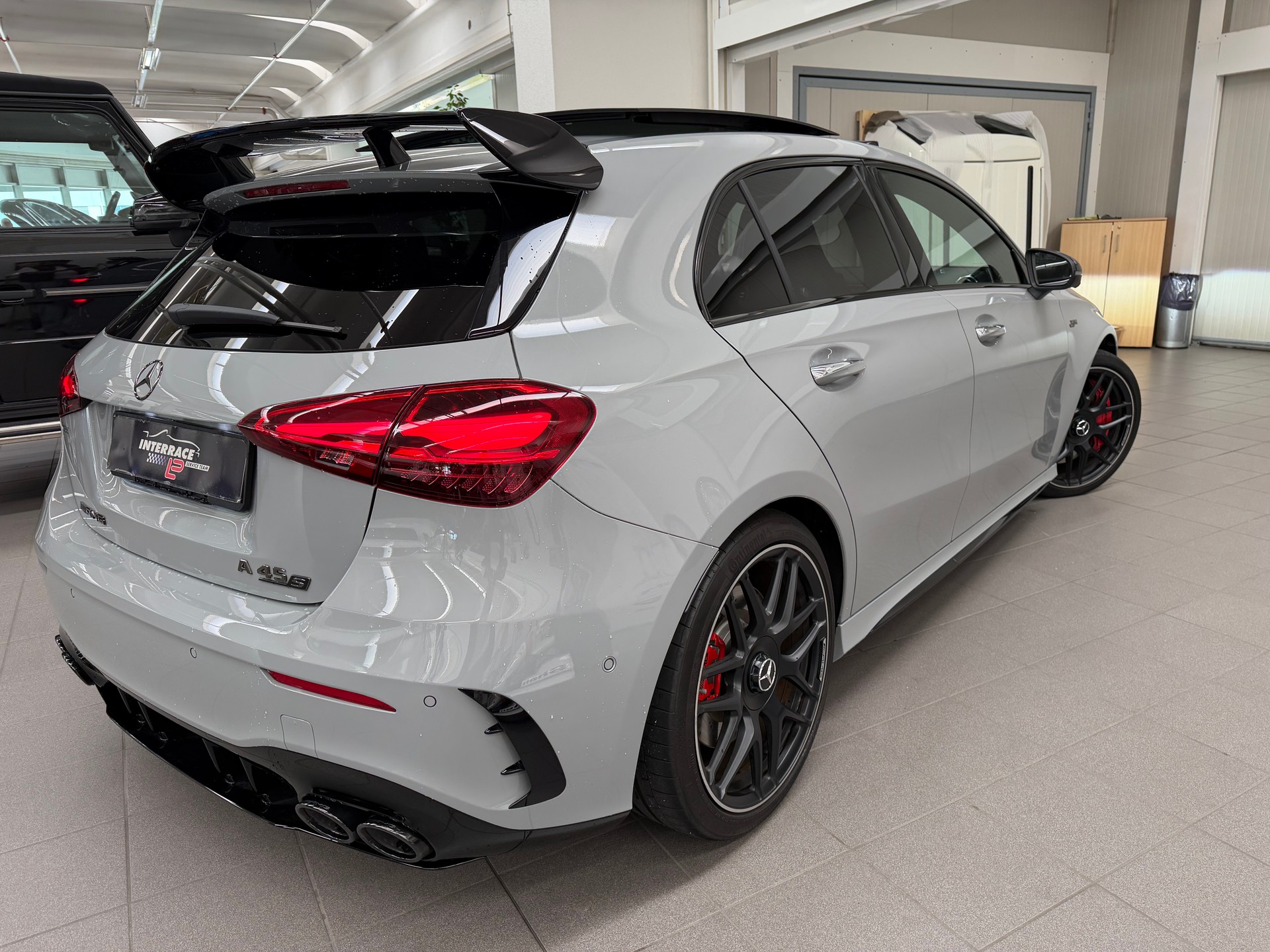 MERCEDES-BENZ A AMG 45 S 4Matic+ 8G-DCT - 3