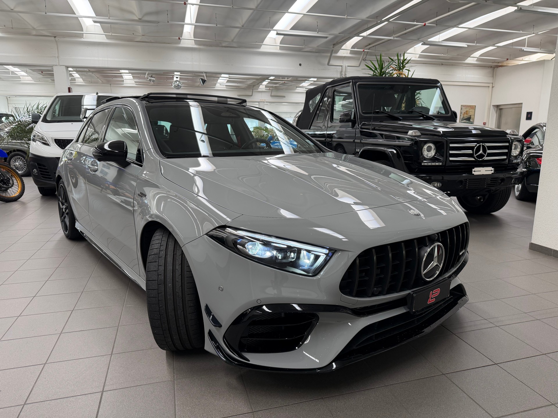 MERCEDES-BENZ A AMG 45 S 4Matic+ 8G-DCT - 2