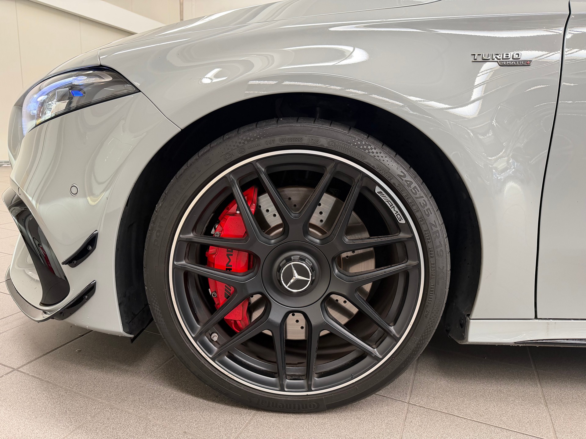 MERCEDES-BENZ A AMG 45 S 4Matic+ 8G-DCT - 5