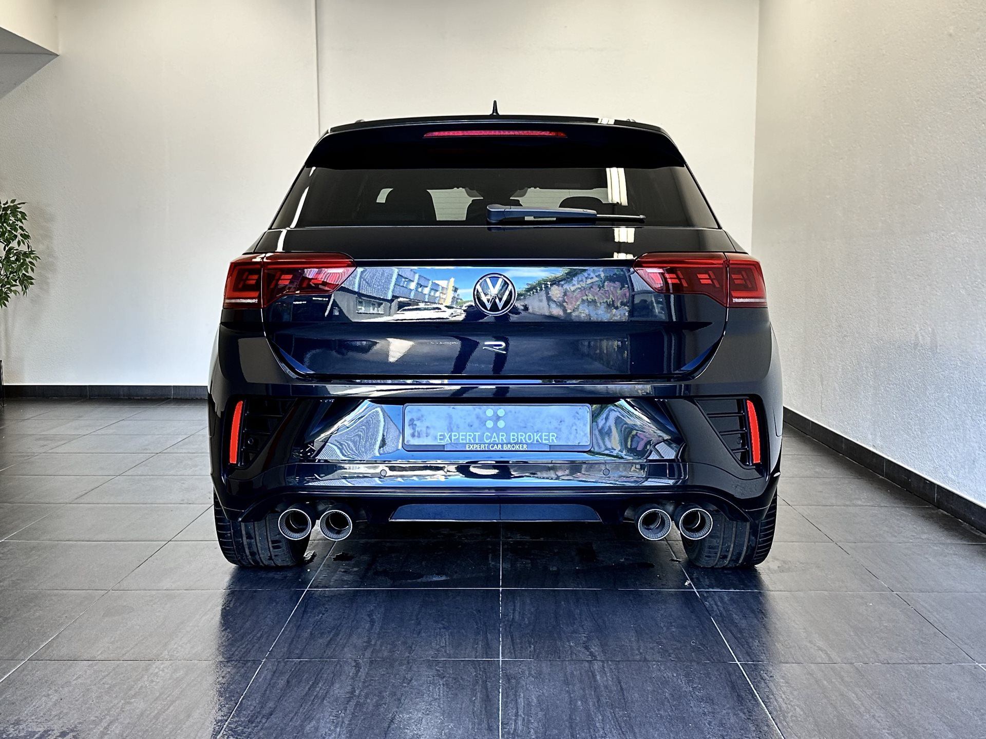 VW T-Roc R Akrapovic 4Motion 2.0 TSI - 10