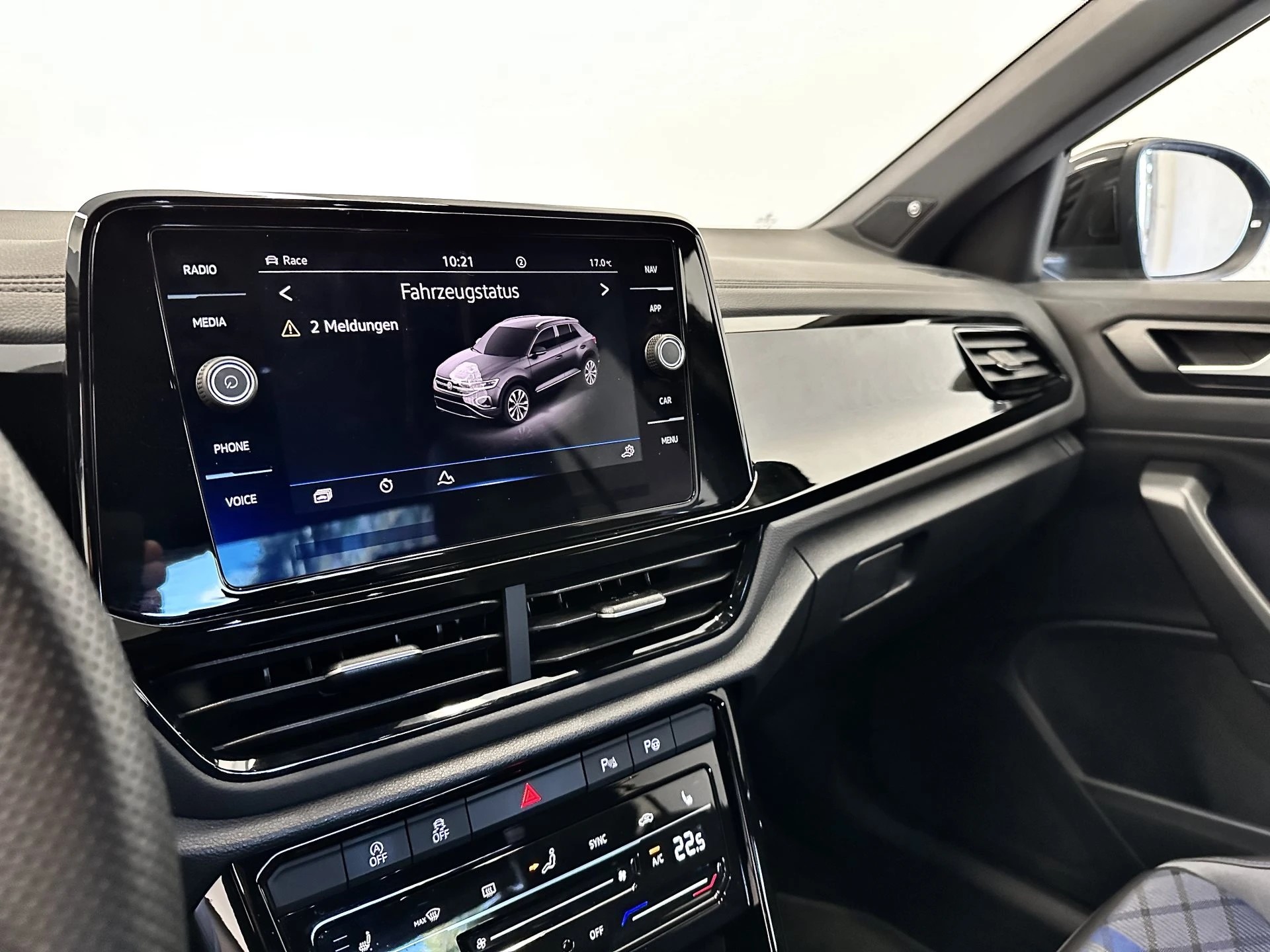 VW T-Roc R Akrapovic 4Motion 2.0 TSI - 17