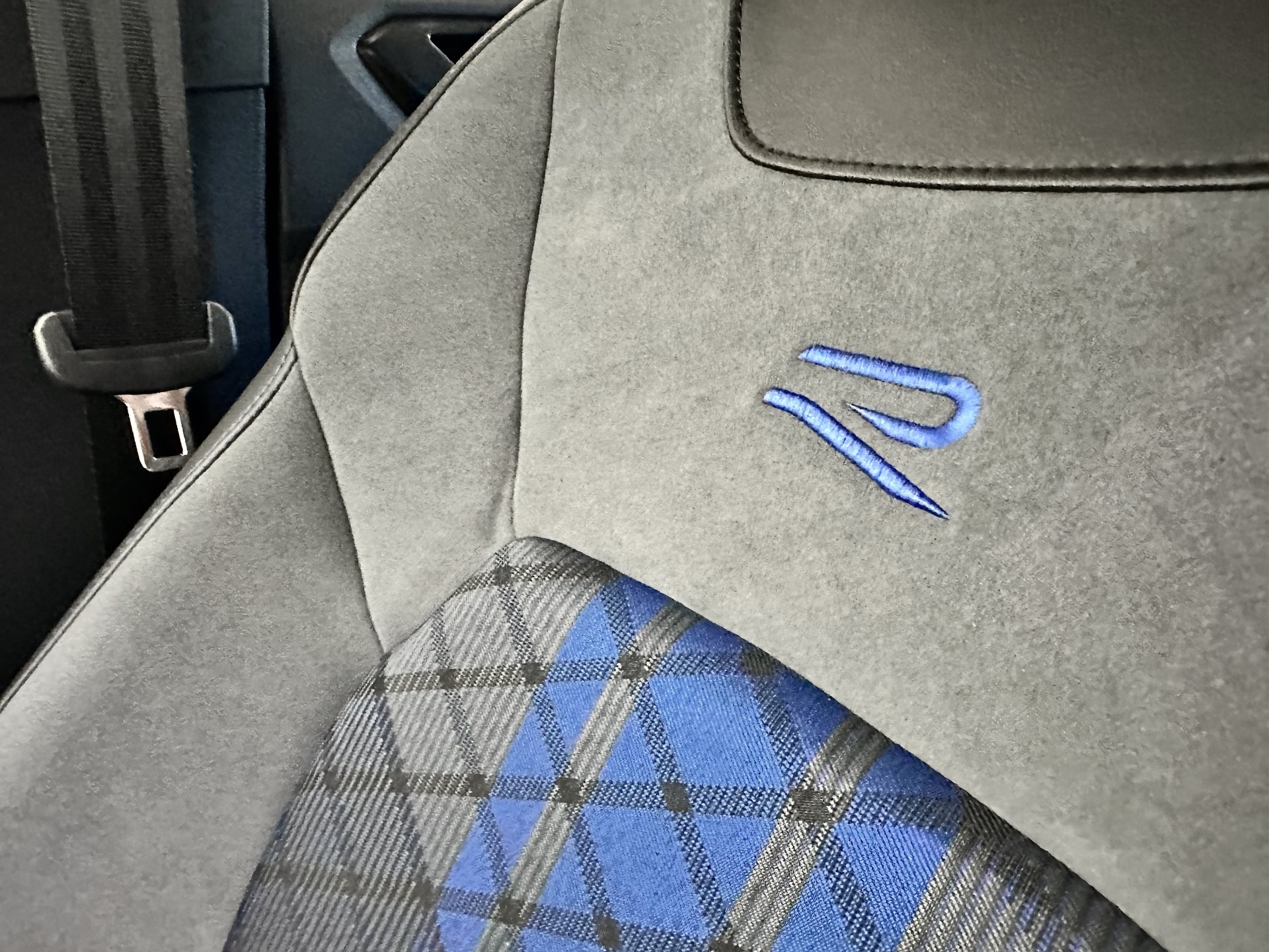 VW T-Roc R Akrapovic 4Motion 2.0 TSI - 21