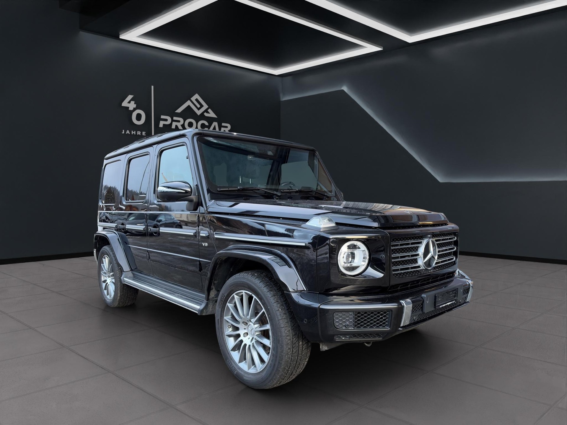 MERCEDES-BENZ G 500 AMG Line