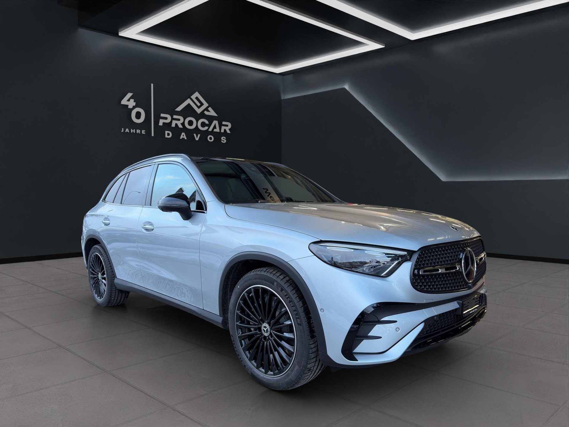 MERCEDES-BENZ GLC 220 d AMG Line 4matic