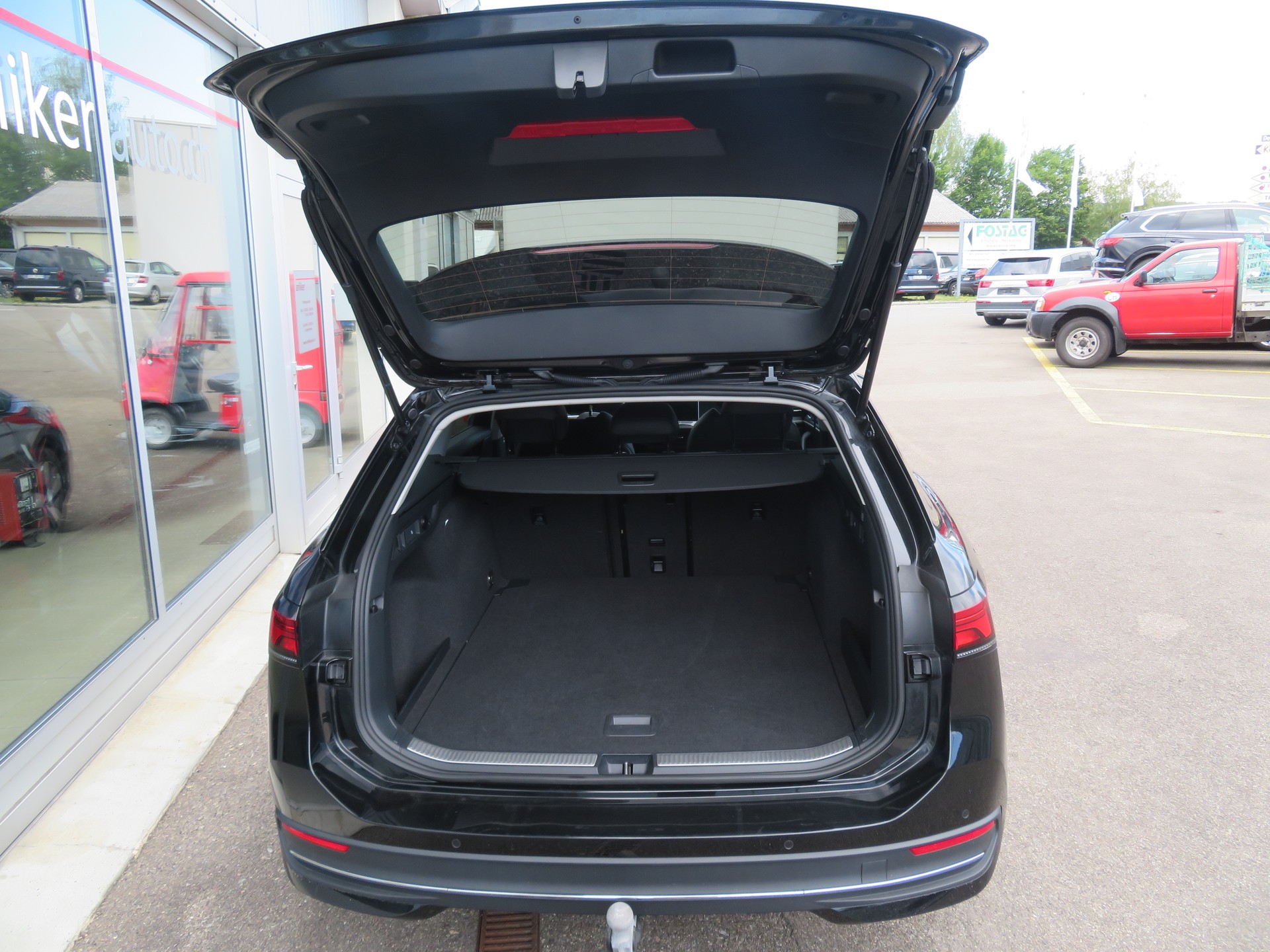 VW Passat Variant 1.5 eTSI evo2 Business DSG - 4