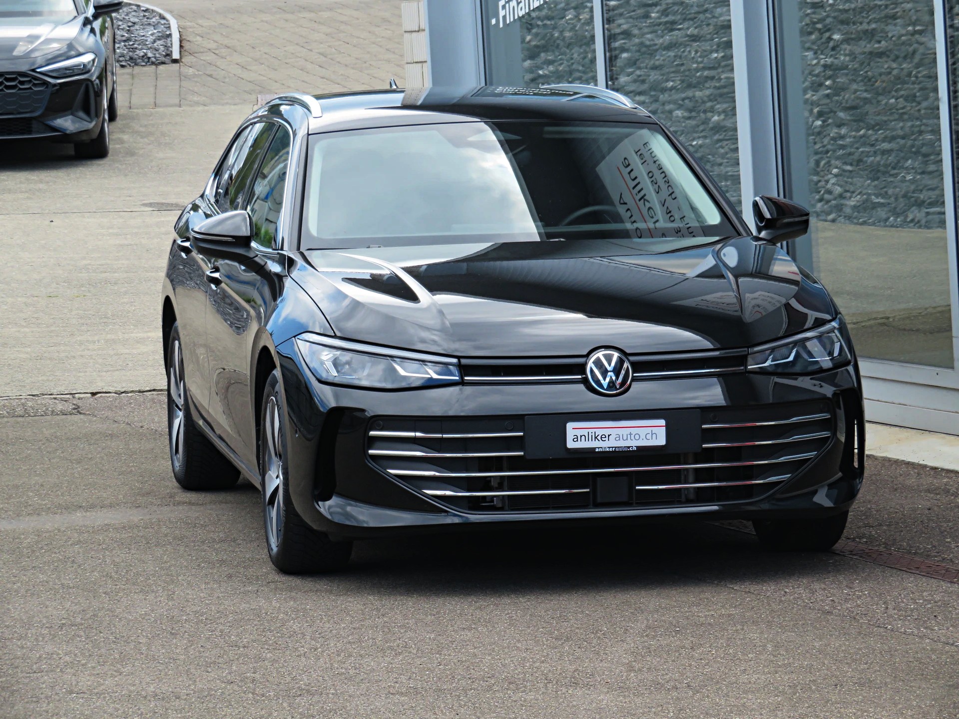 VW Passat Variant 1.5 eTSI evo2 Business DSG - 2