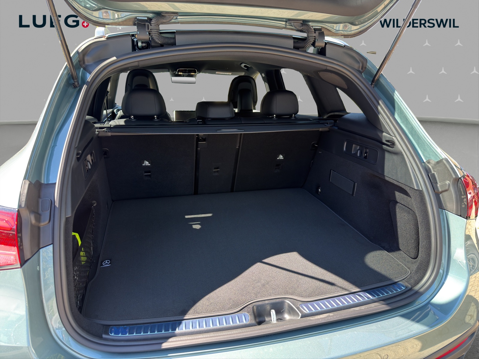 MERCEDES-BENZ GLC 200 4Matic 9G-Tronic - 12