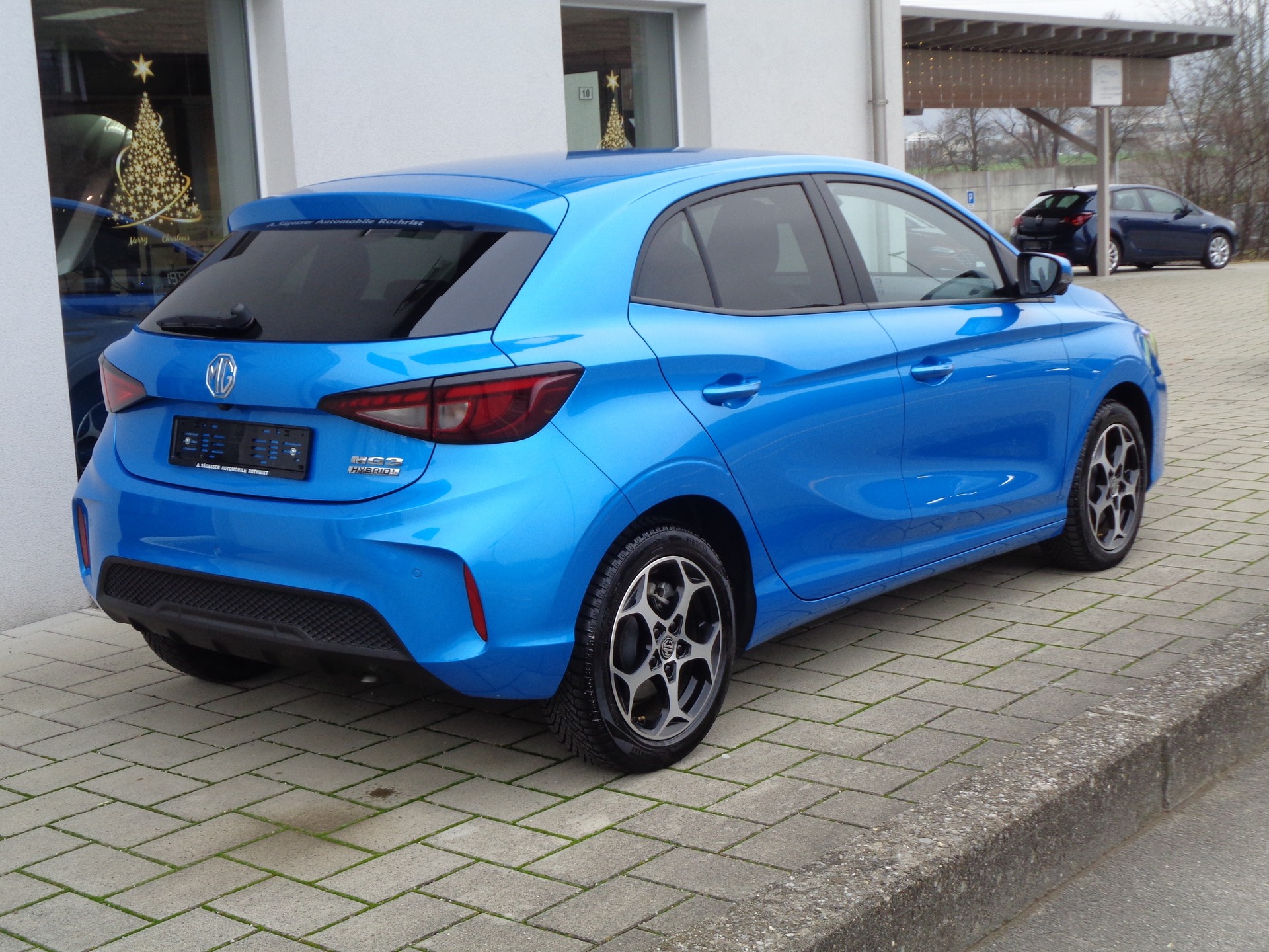 MG 3 1.5 Hybrid Luxury Aut. - 2