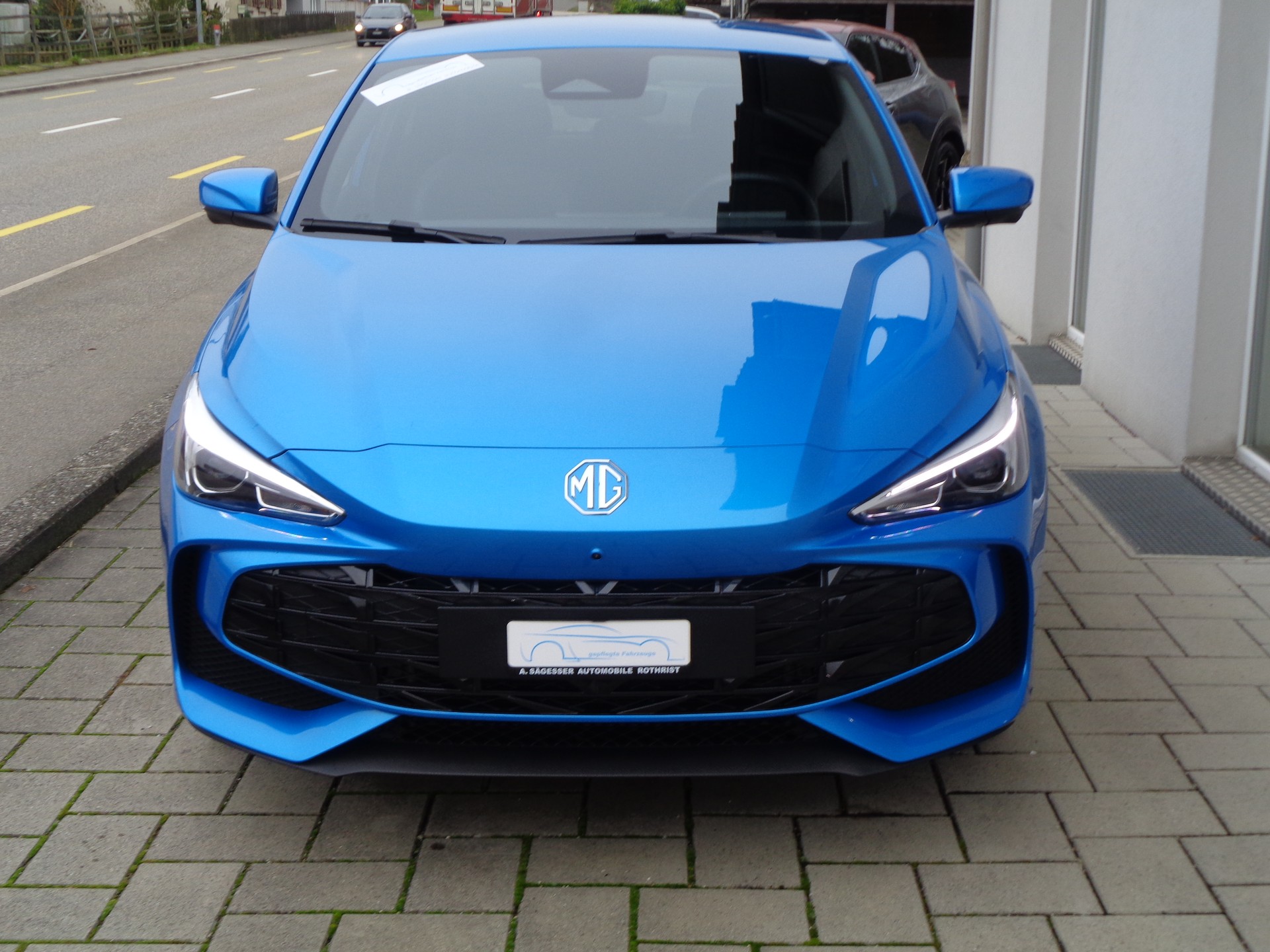 MG 3 1.5 Hybrid Luxury Aut. - 3
