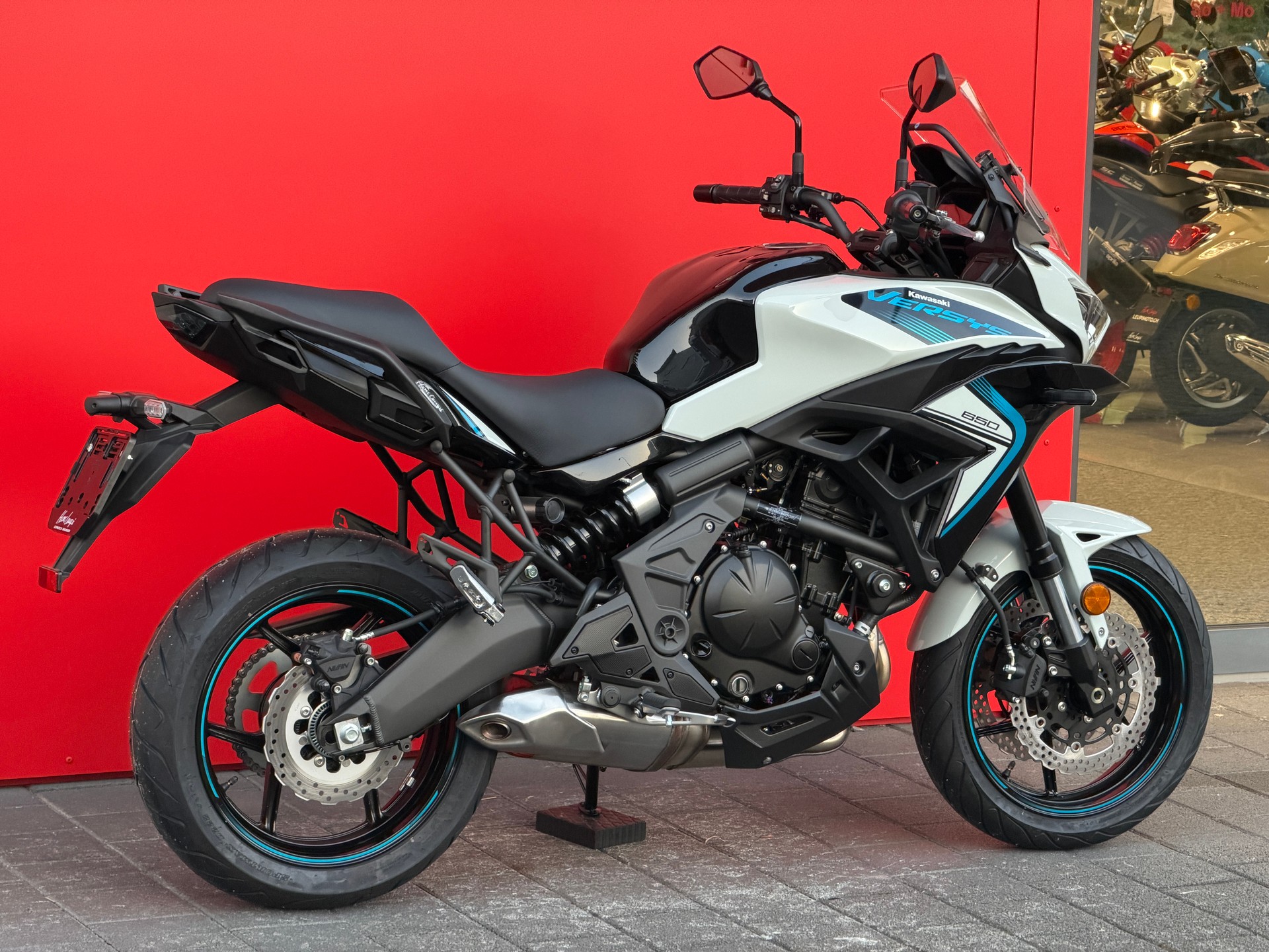 KAWASAKI Versys 650 (35kW) - 5
