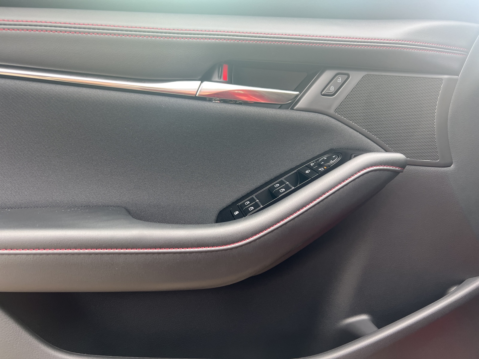 MAZDA 3 Hatchback SKYACTIV-X M Hybrid 186 Homura Automat - 6