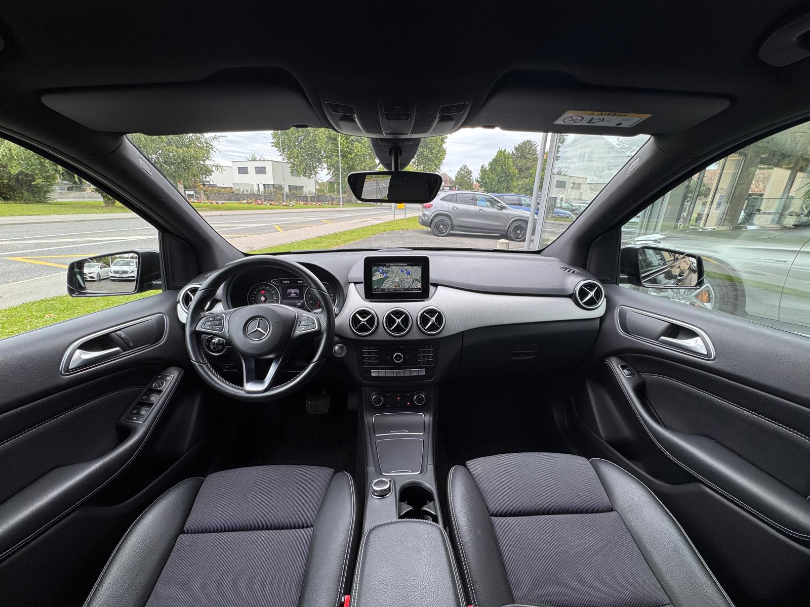 MERCEDES-BENZ B 200 Night Star 7G-DCT - 8