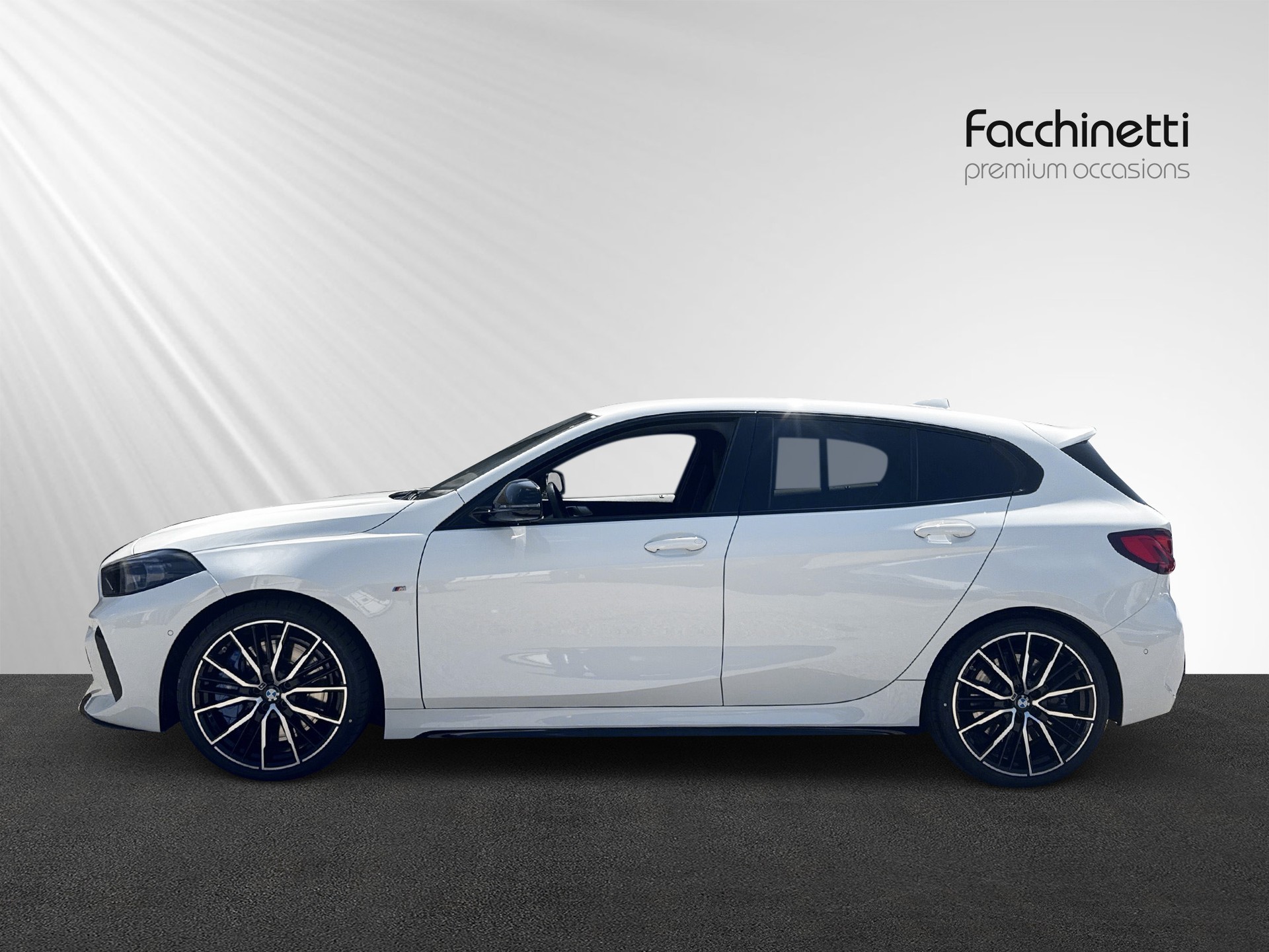 BMW M135i xDrive Steptronic - 2