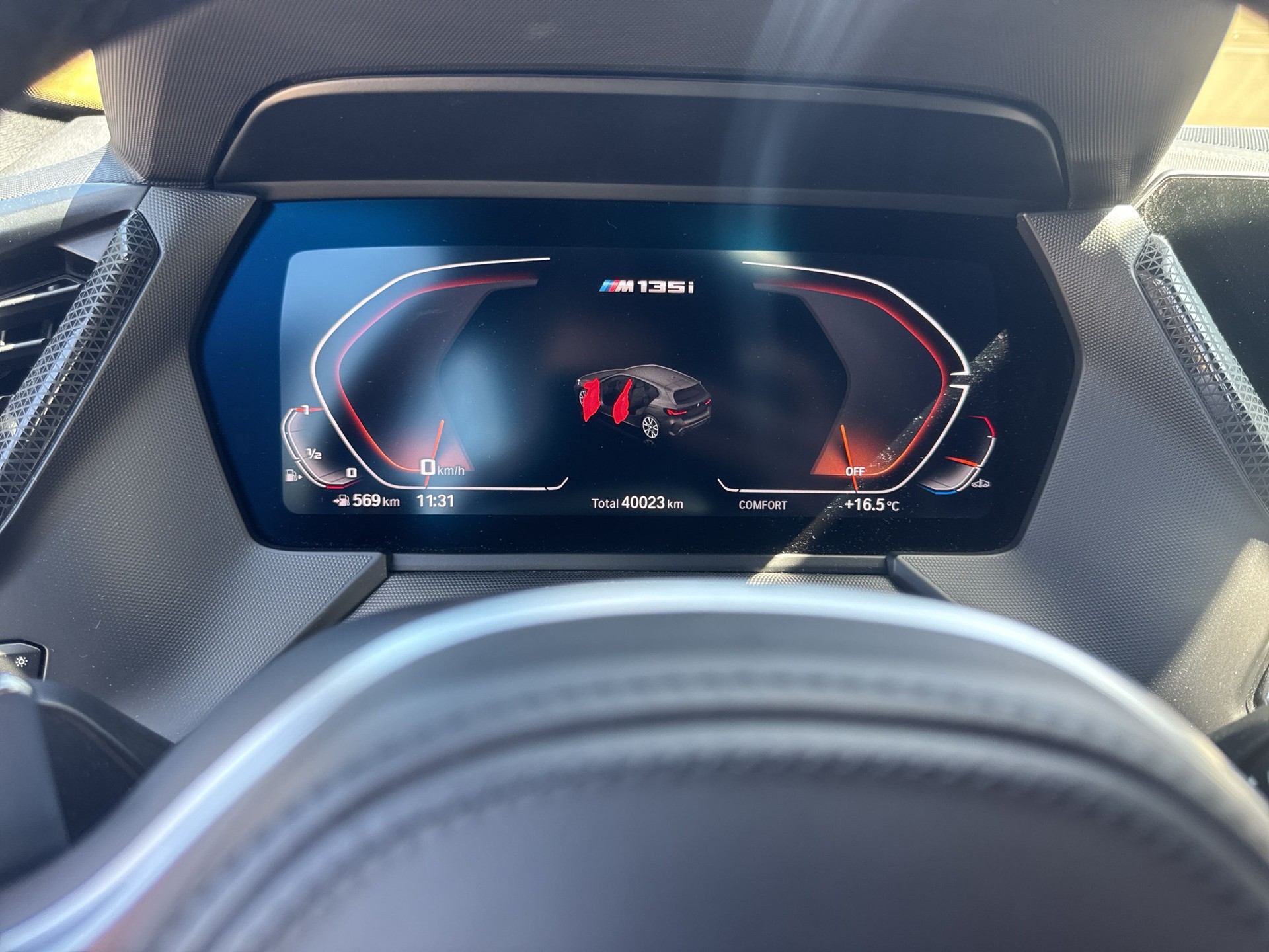 BMW M135i xDrive Steptronic - 14