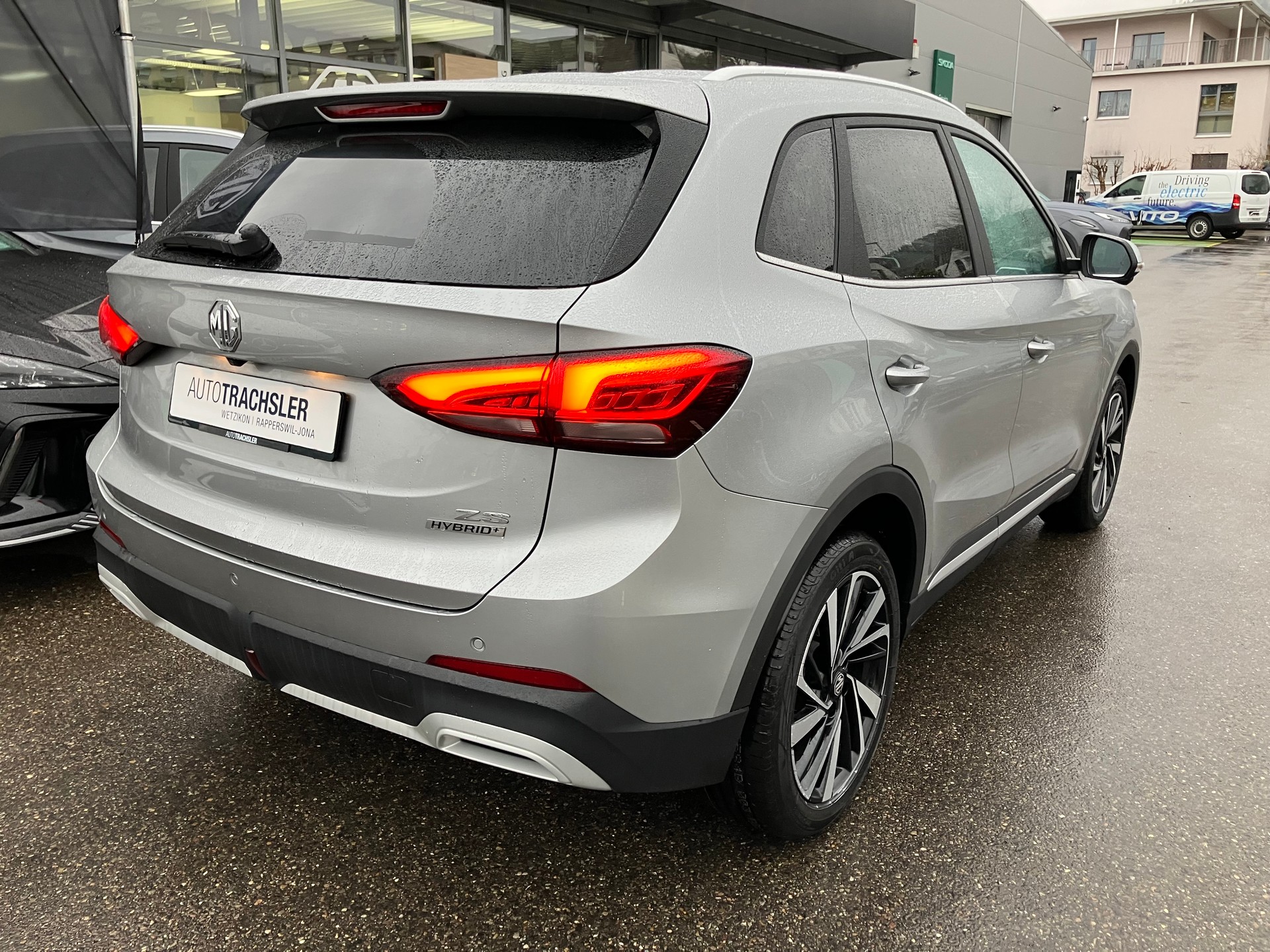 MG ZS 1.5 Hybrid+ Luxury - 5