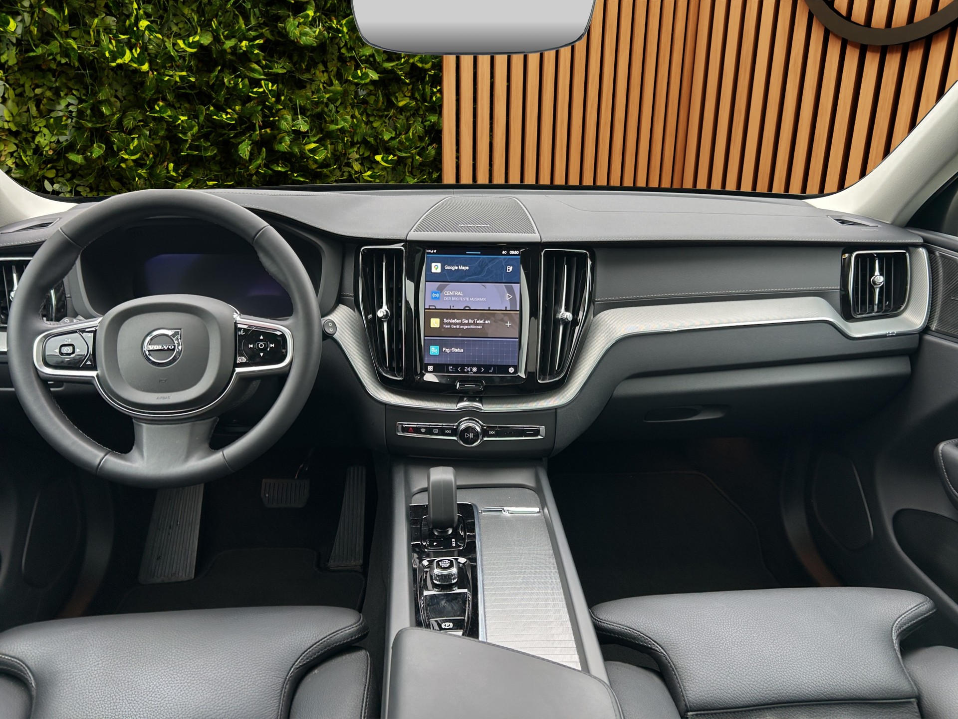 VOLVO XC60 2.0 T6 TE Xcentric eAWD - 13