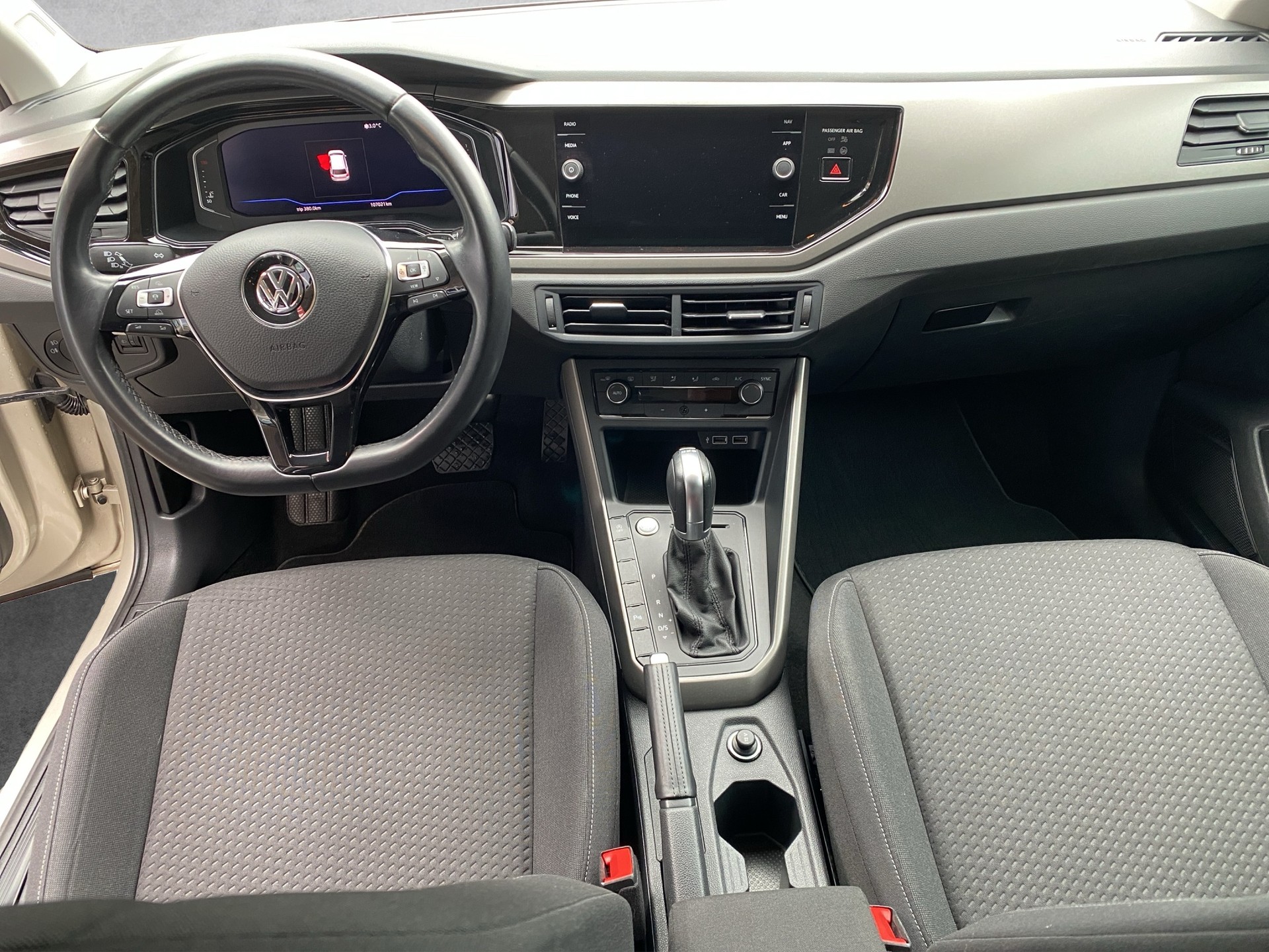 VW Polo 1.0 TSI BMT Comfortline DSG - 8