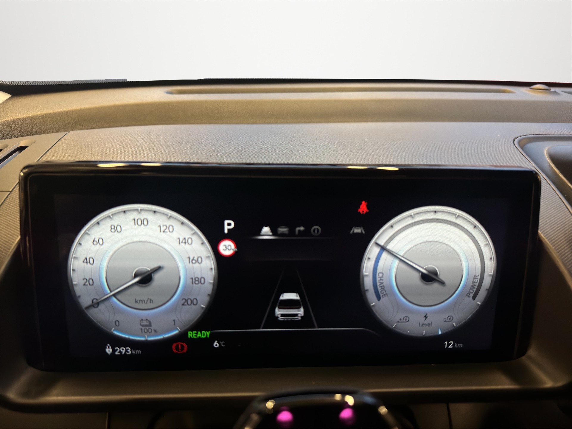 HYUNDAI Inster 42kWh Origo - 13