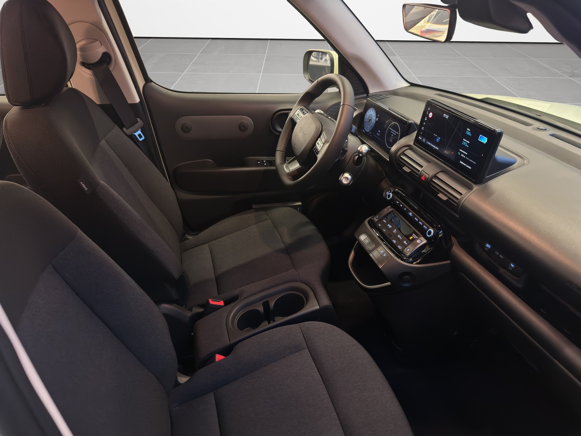 HYUNDAI Inster 42kWh Origo - 10