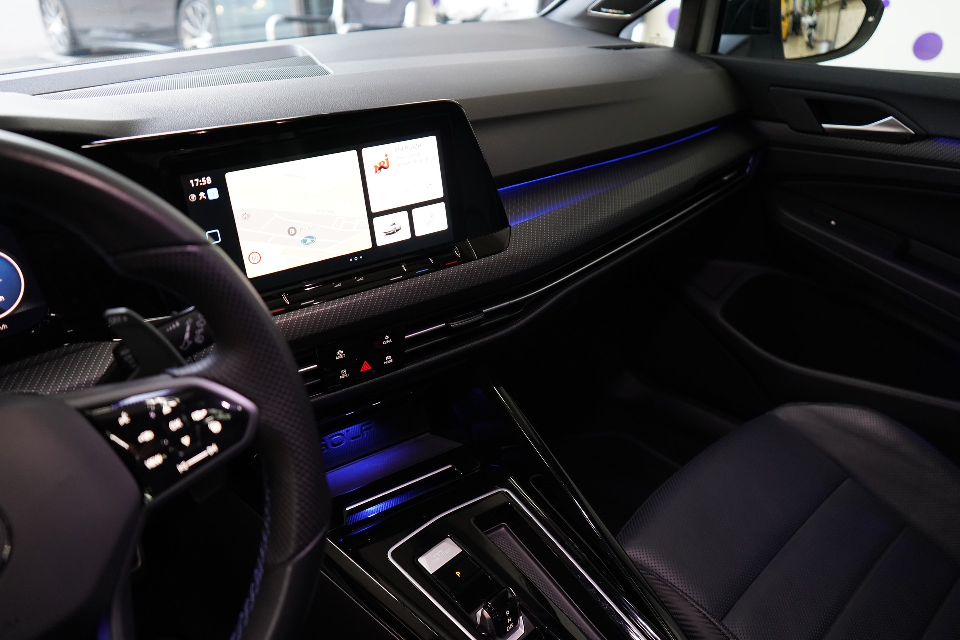 VW Golf 2.0 TSI R DSG 4Motion R Performance - 17