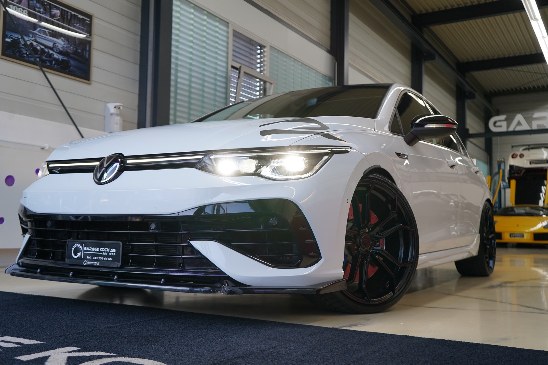 VW Golf 2.0 TSI R DSG 4Motion R Performance - 2