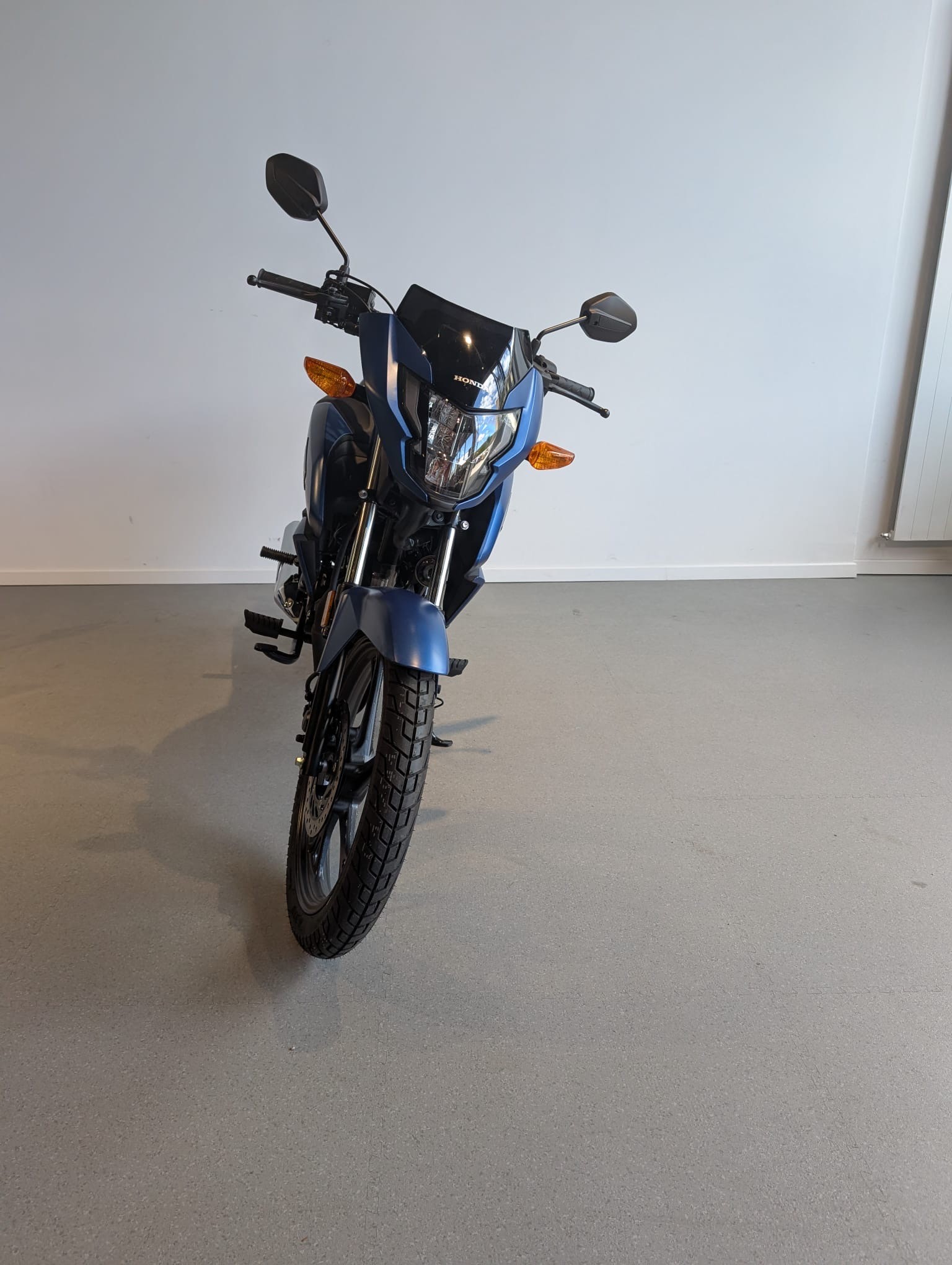 HONDA CBF 125 M - 8