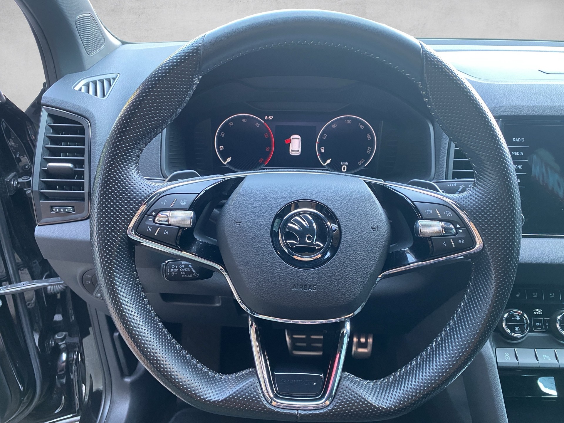 SKODA Karoq 2.0 TDI CR Sport Line 4x4 DSG - 10
