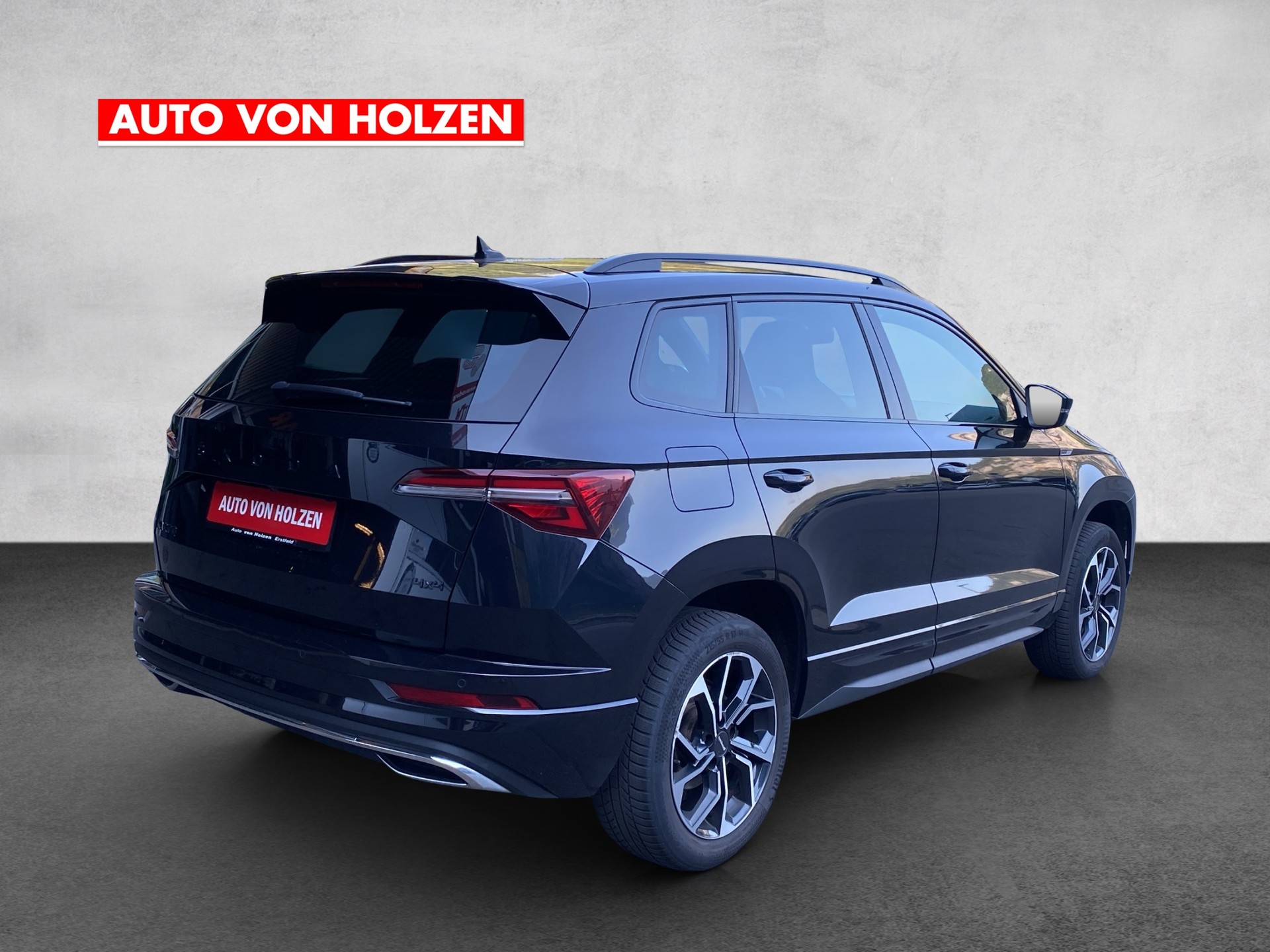 SKODA Karoq 2.0 TDI CR Sport Line 4x4 DSG - 5