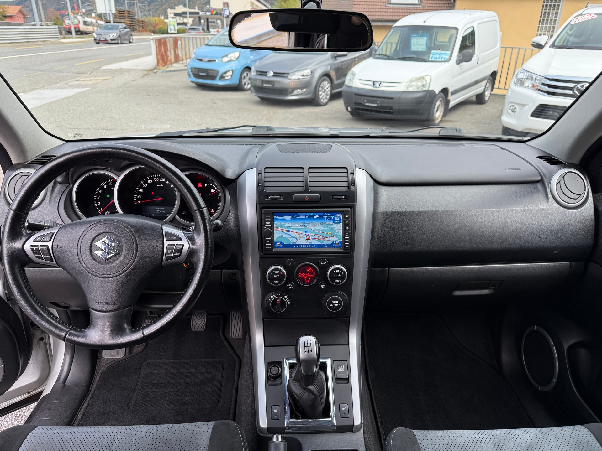 SUZUKI Grand Vitara 2.4 16V GL Top - 10