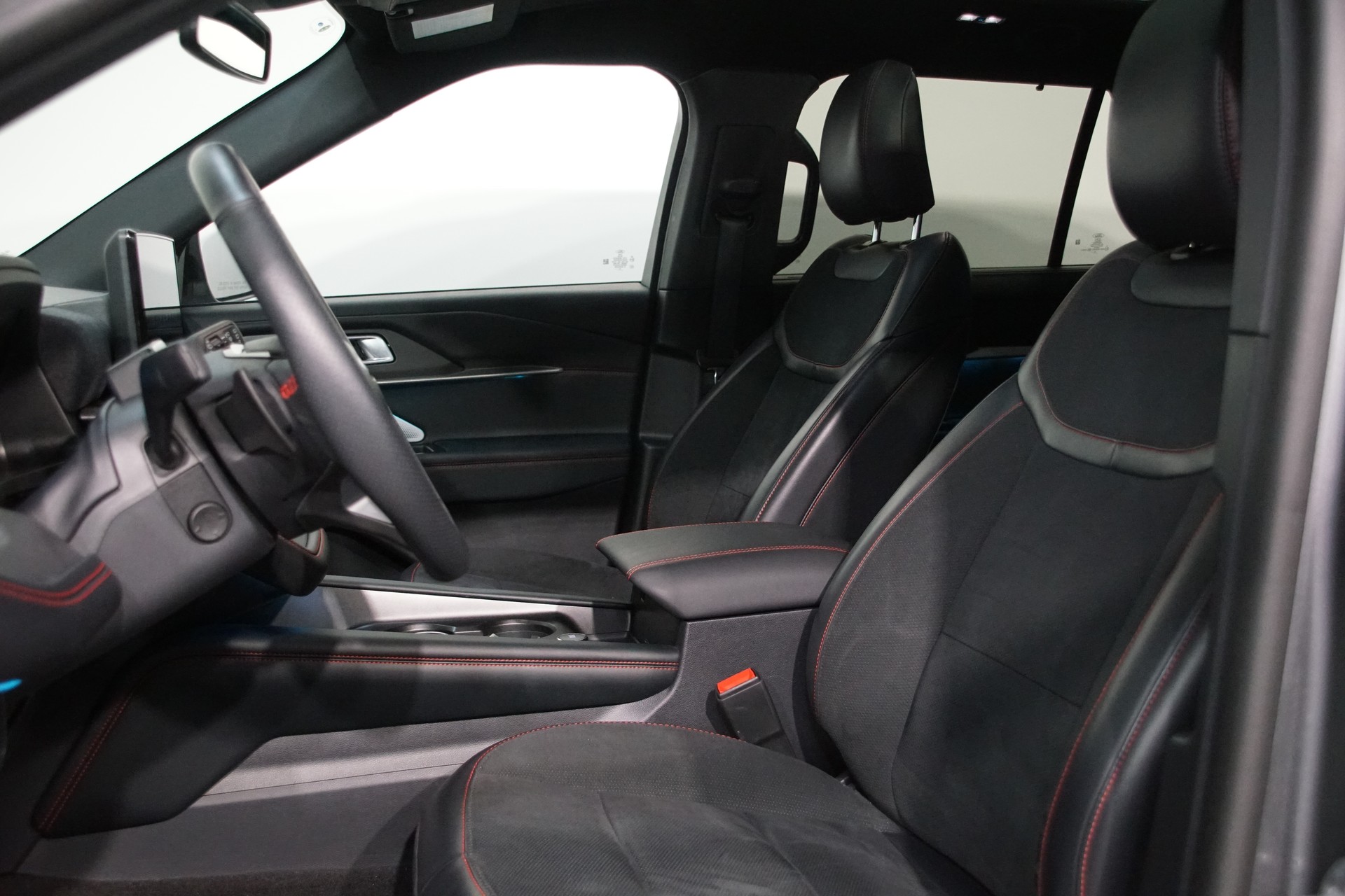 FORD Explorer 3.0 ST 407 PS Benzin 6Pl. - 16