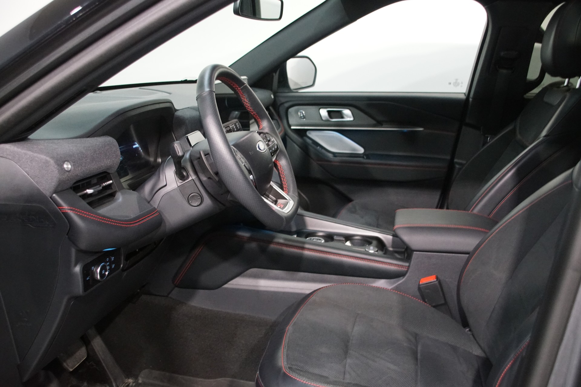 FORD Explorer 3.0 ST 407 PS Benzin 6Pl. - 15