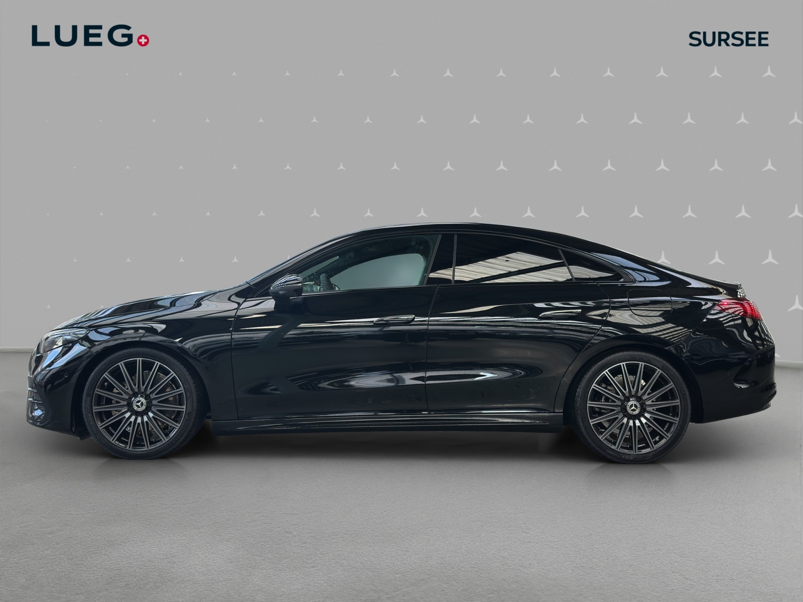 MERCEDES-BENZ CLA 220 8G-DCT 4Matic - 2