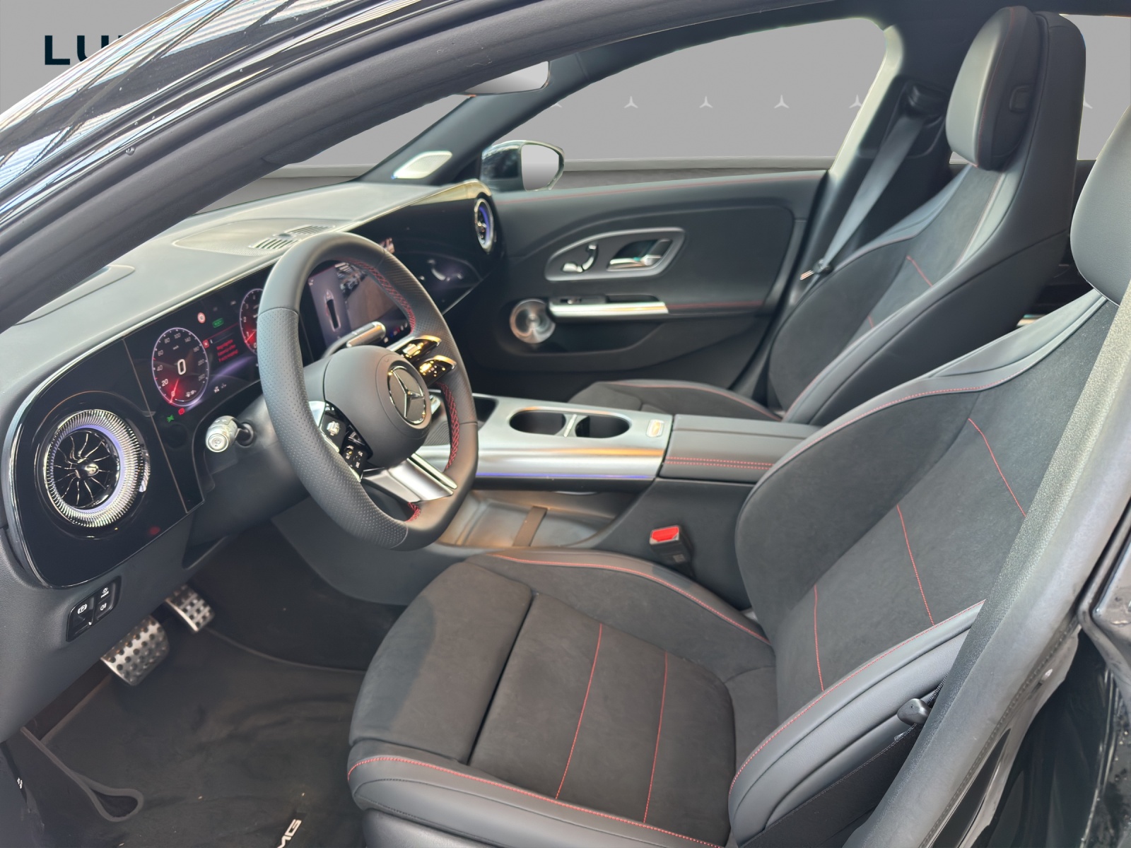 MERCEDES-BENZ CLA 220 8G-DCT 4Matic - 8