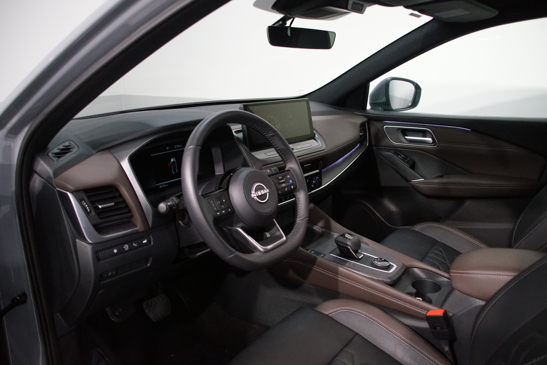 NISSAN Qashqai 1.3 DIG-T MHEV Tekna Xtronic 4x4 - 9