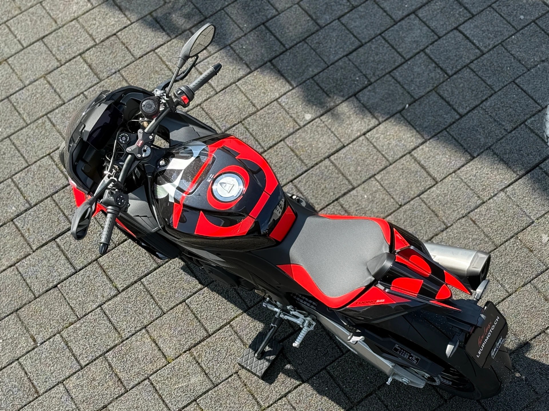APRILIA Tuono V4 1100 Factory - 7