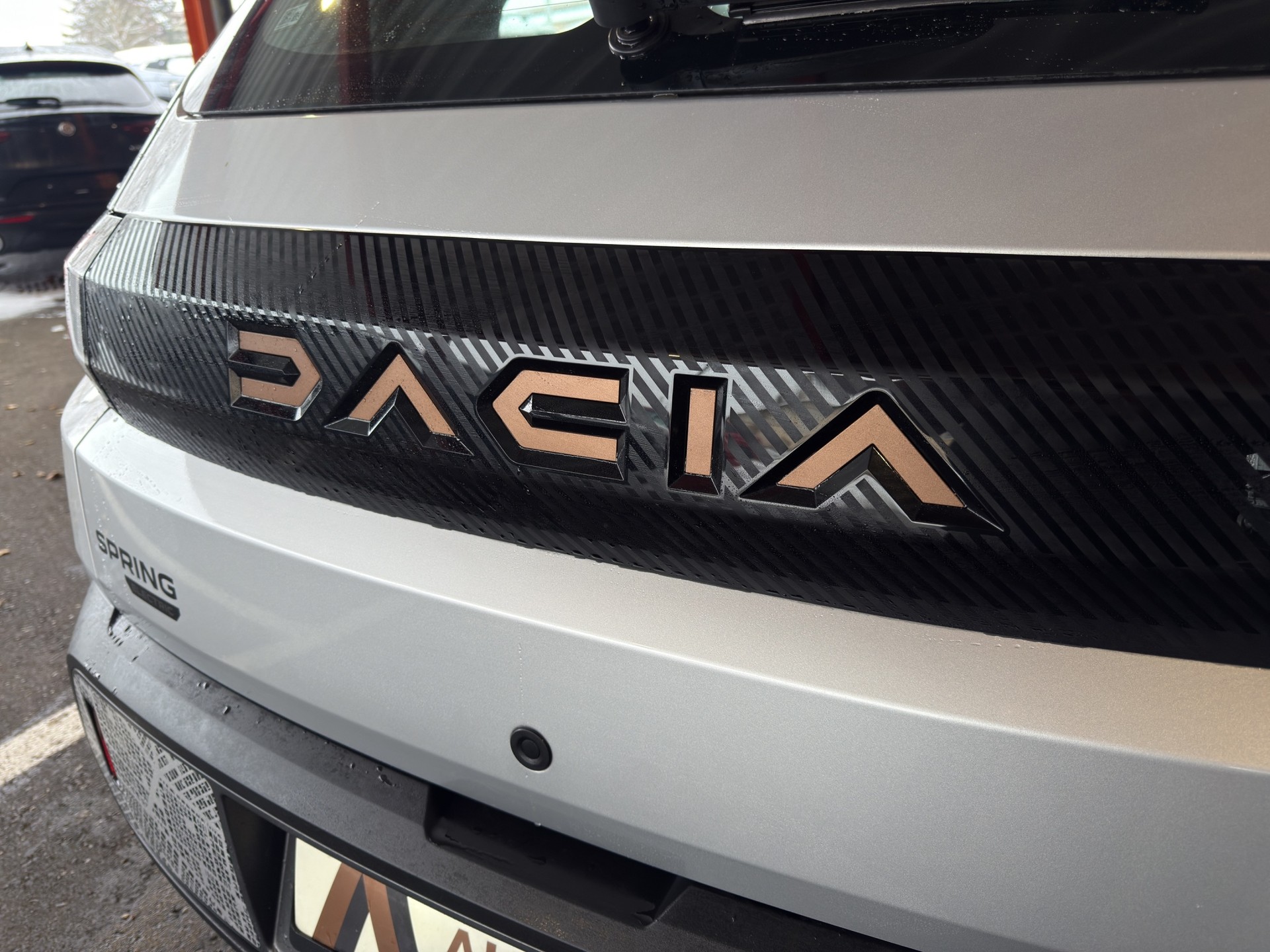 DACIA Spring 27 kWh Extreme - 17