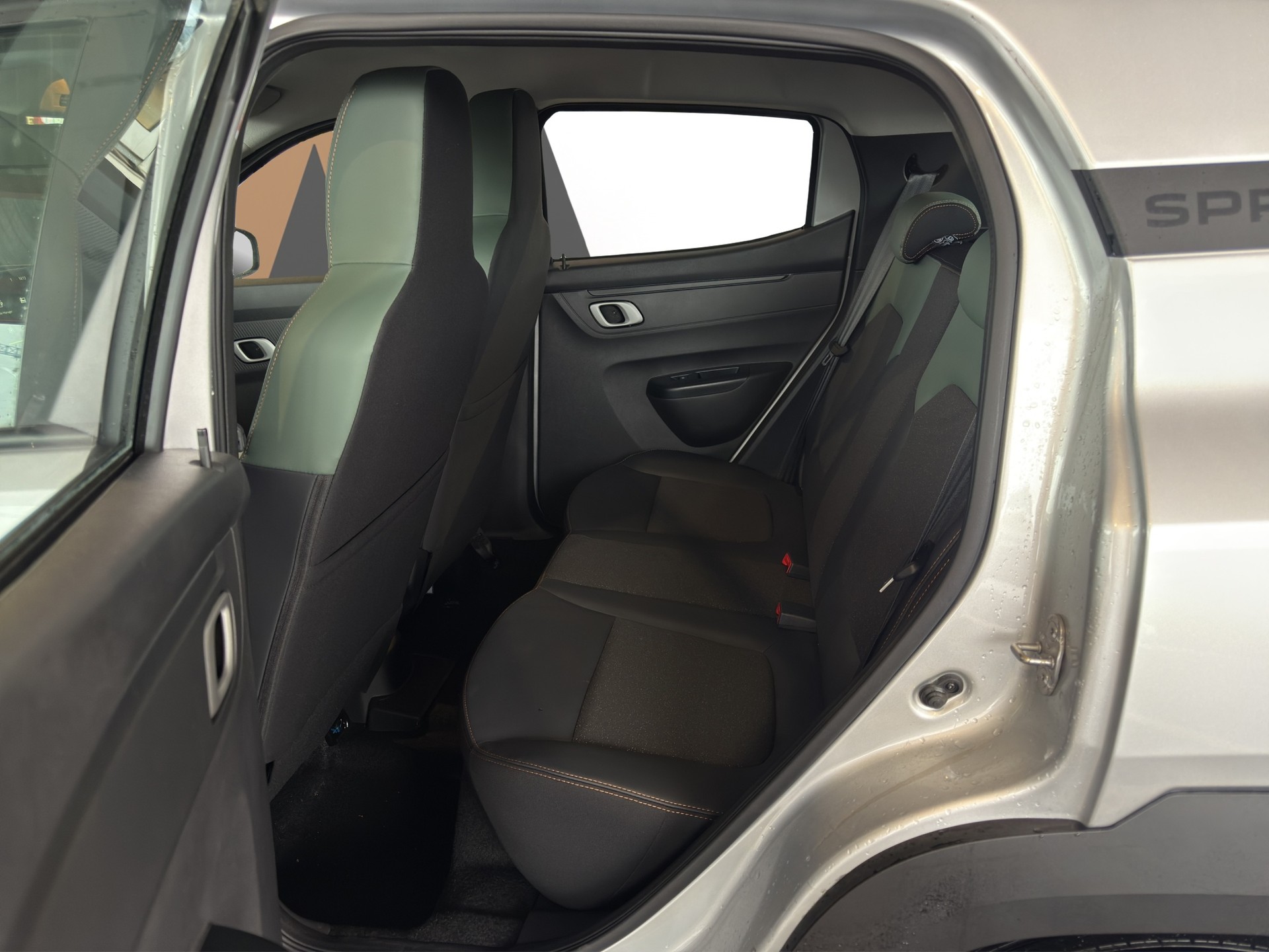 DACIA Spring 27 kWh Extreme - 11