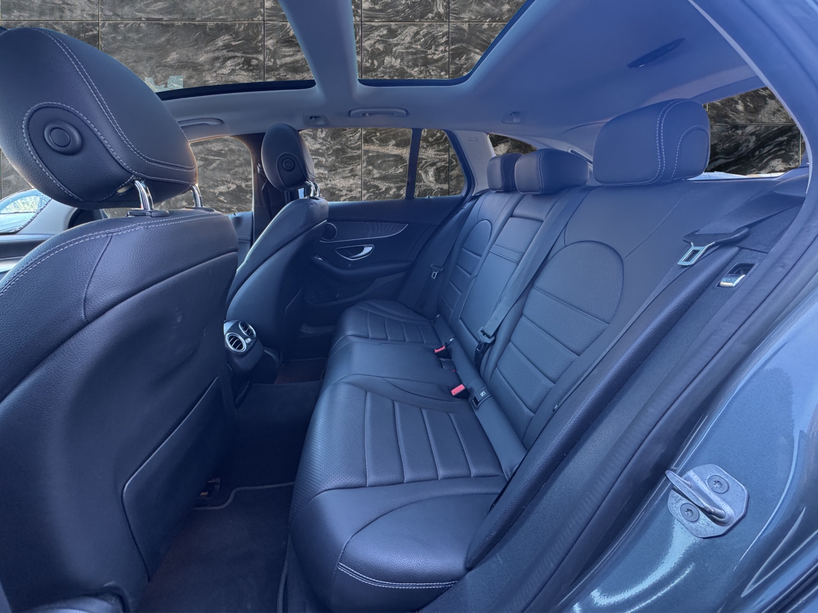 MERCEDES-BENZ C 250 d Swiss Star Avantgarde 4Matic 9G-Tronic - 16